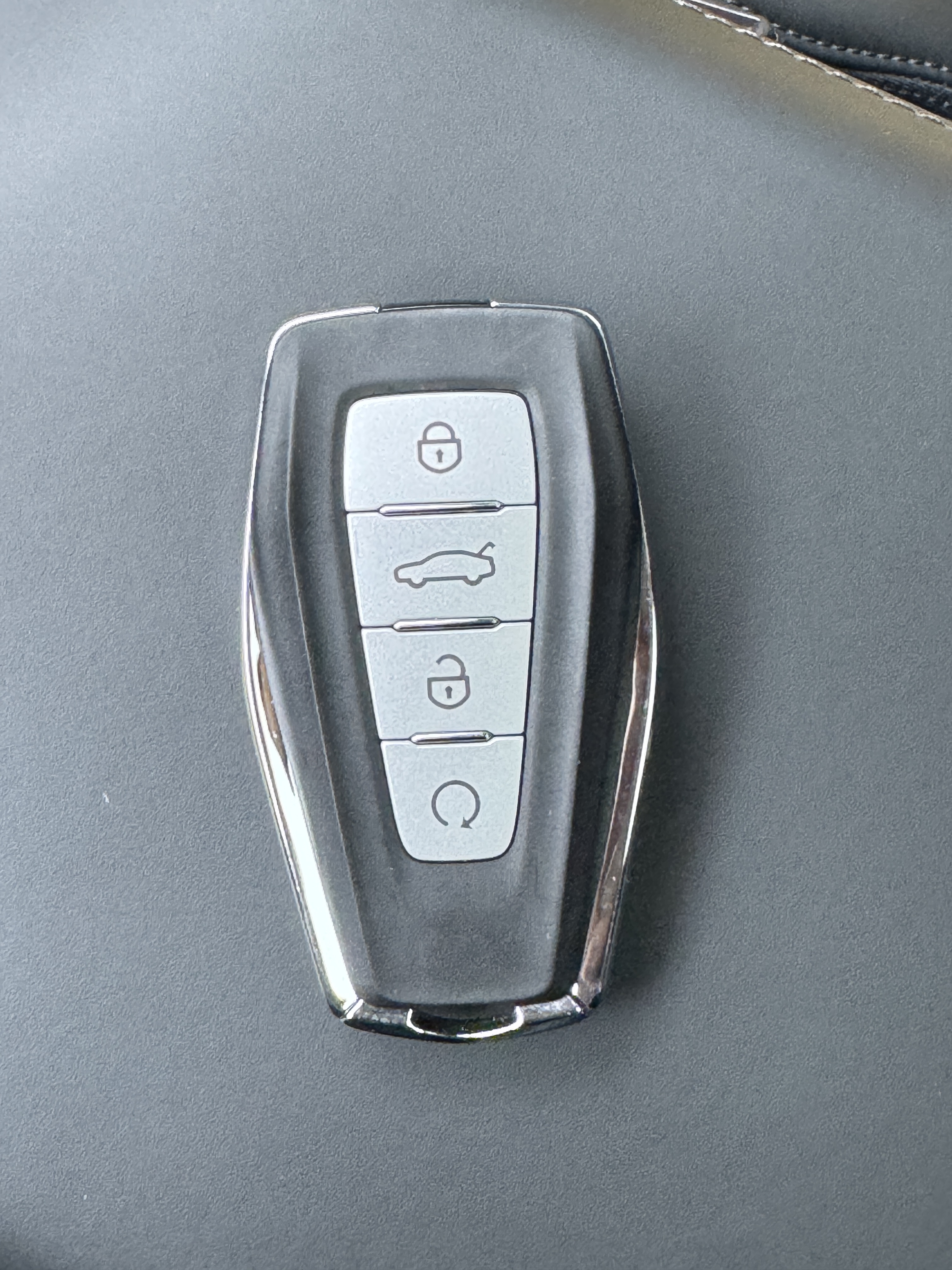 GEELY Monjaro 2024 #20 GEELY Monjaro 2024 car image #20