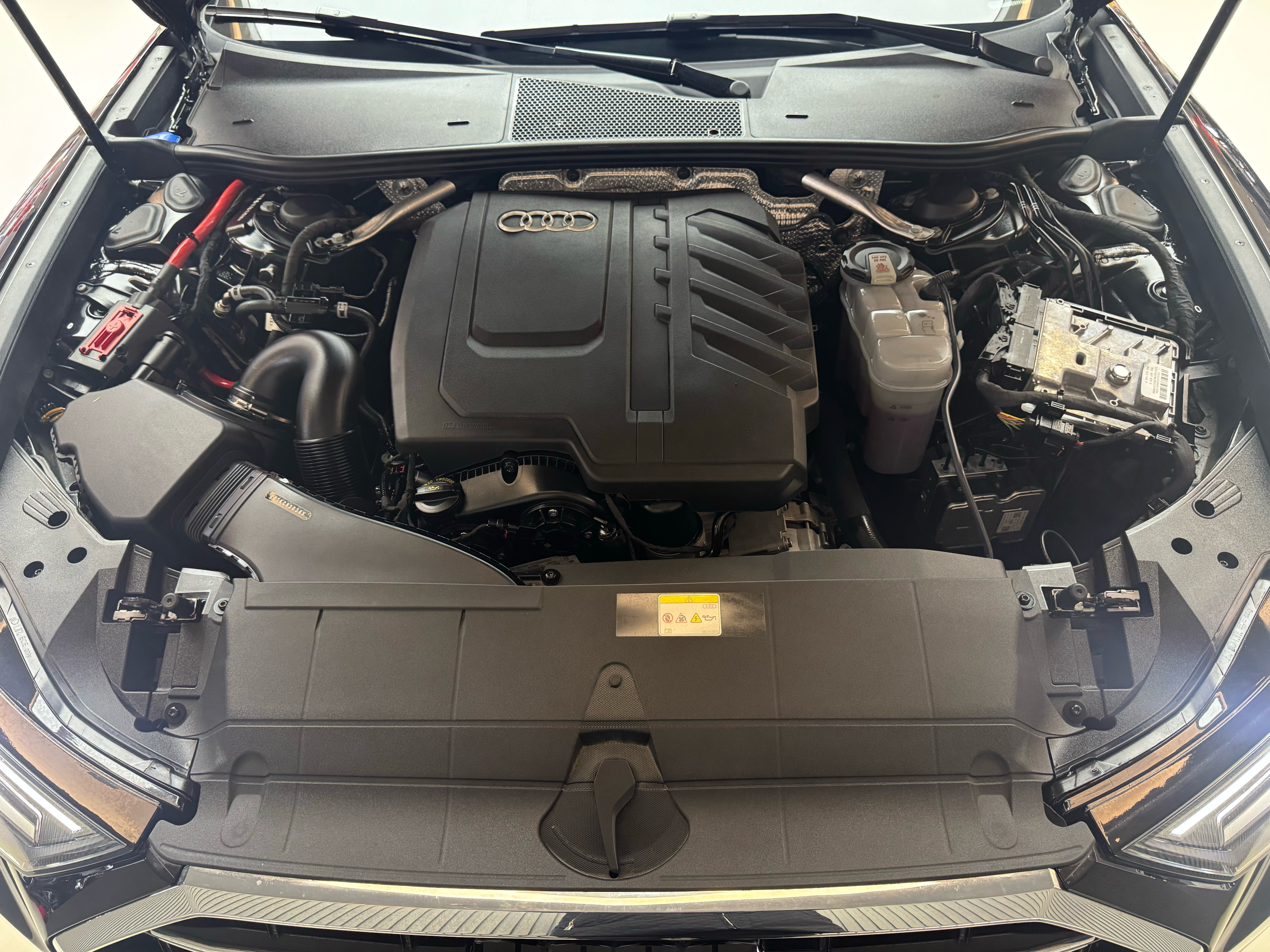 Audi A6L 2024 car image #20