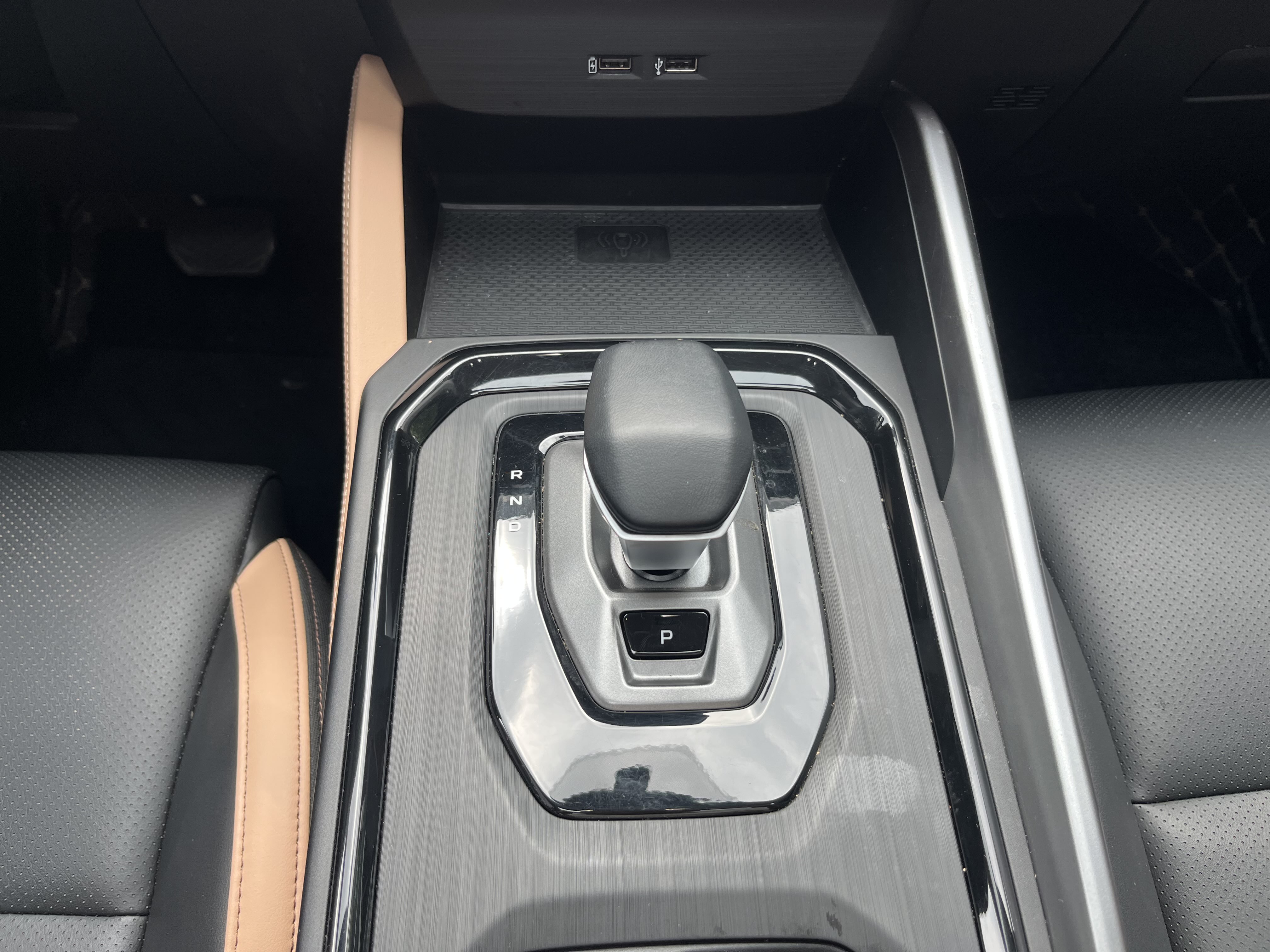 GEELY OkavangoPRO 2024 car image #20