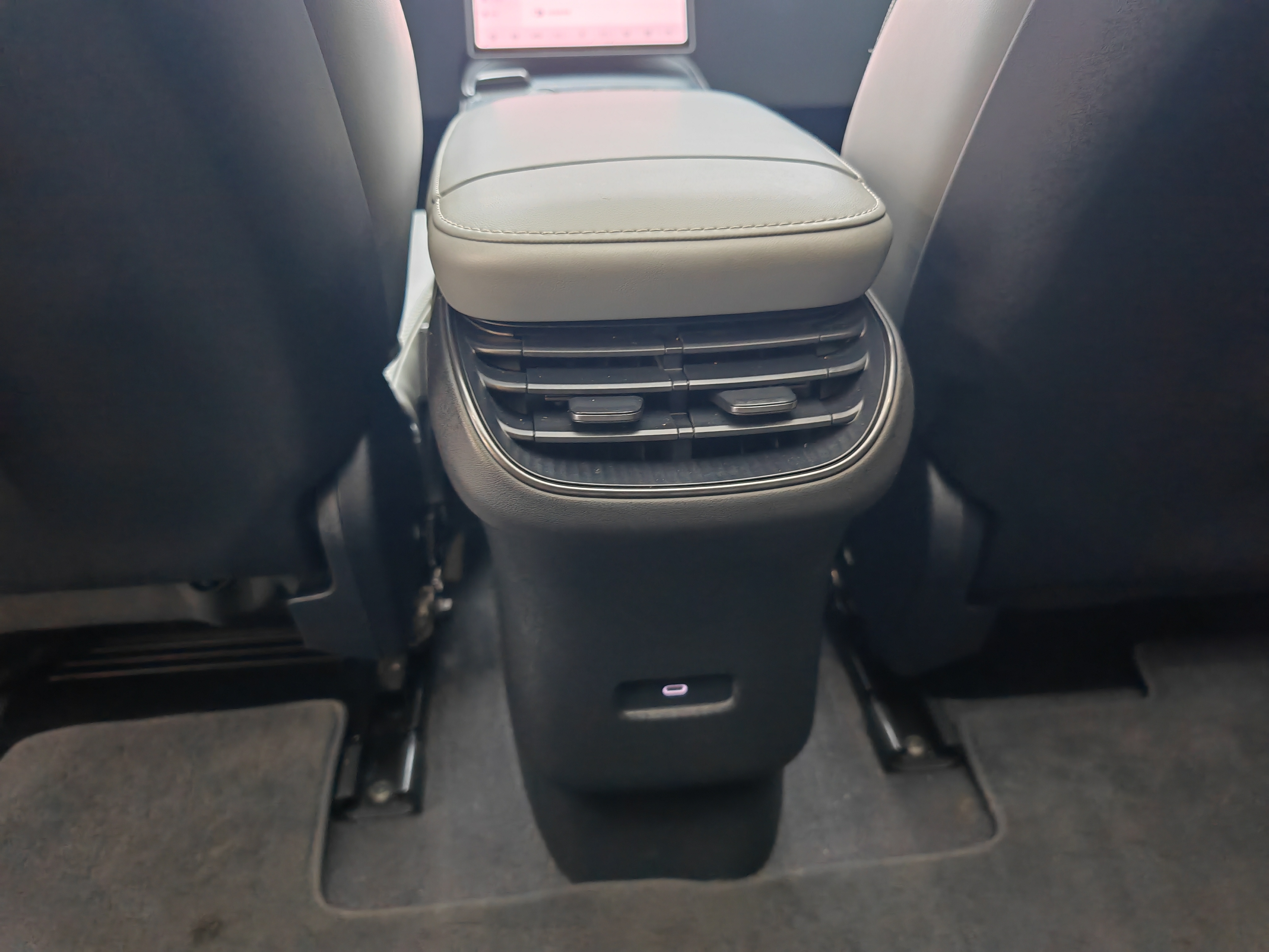 NIO ET5T 2024 image de voiture #20