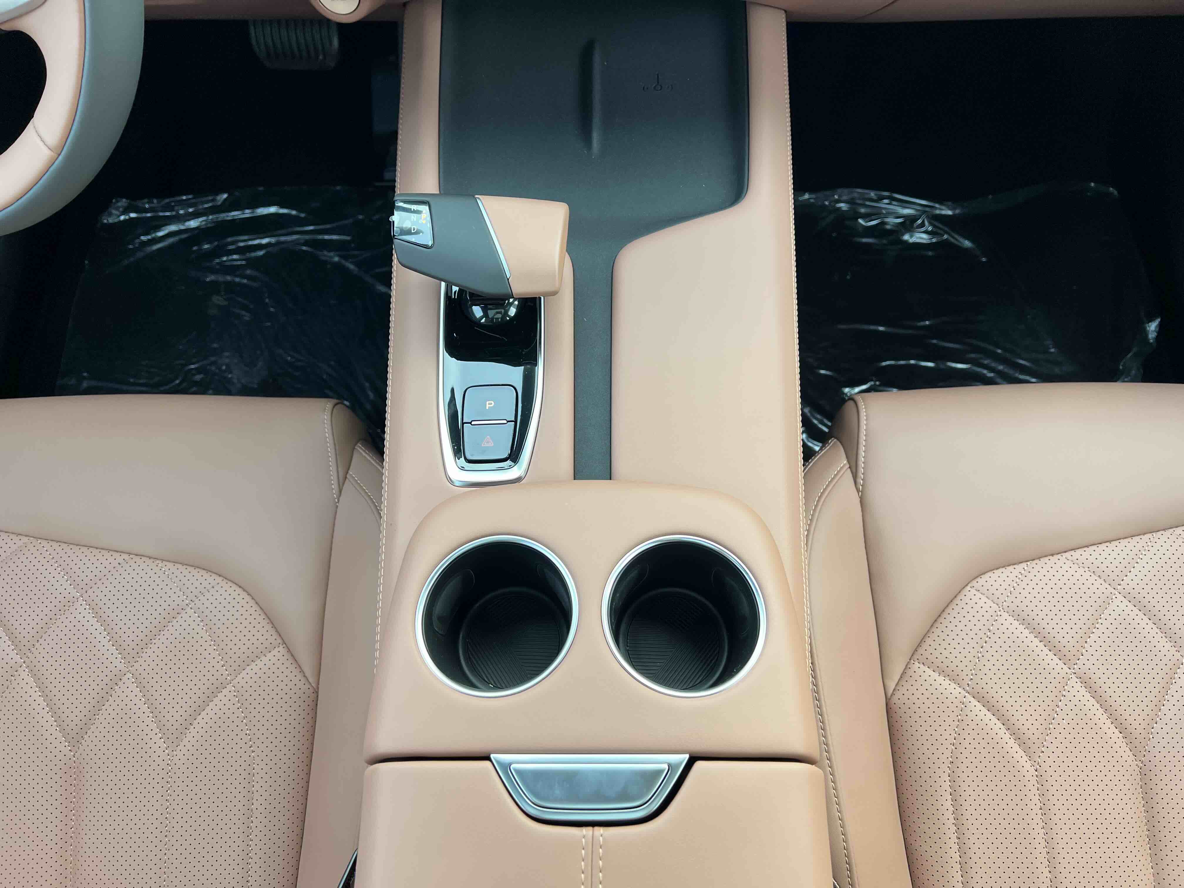 Changan UNI-Z PHEV 2026 car image #20