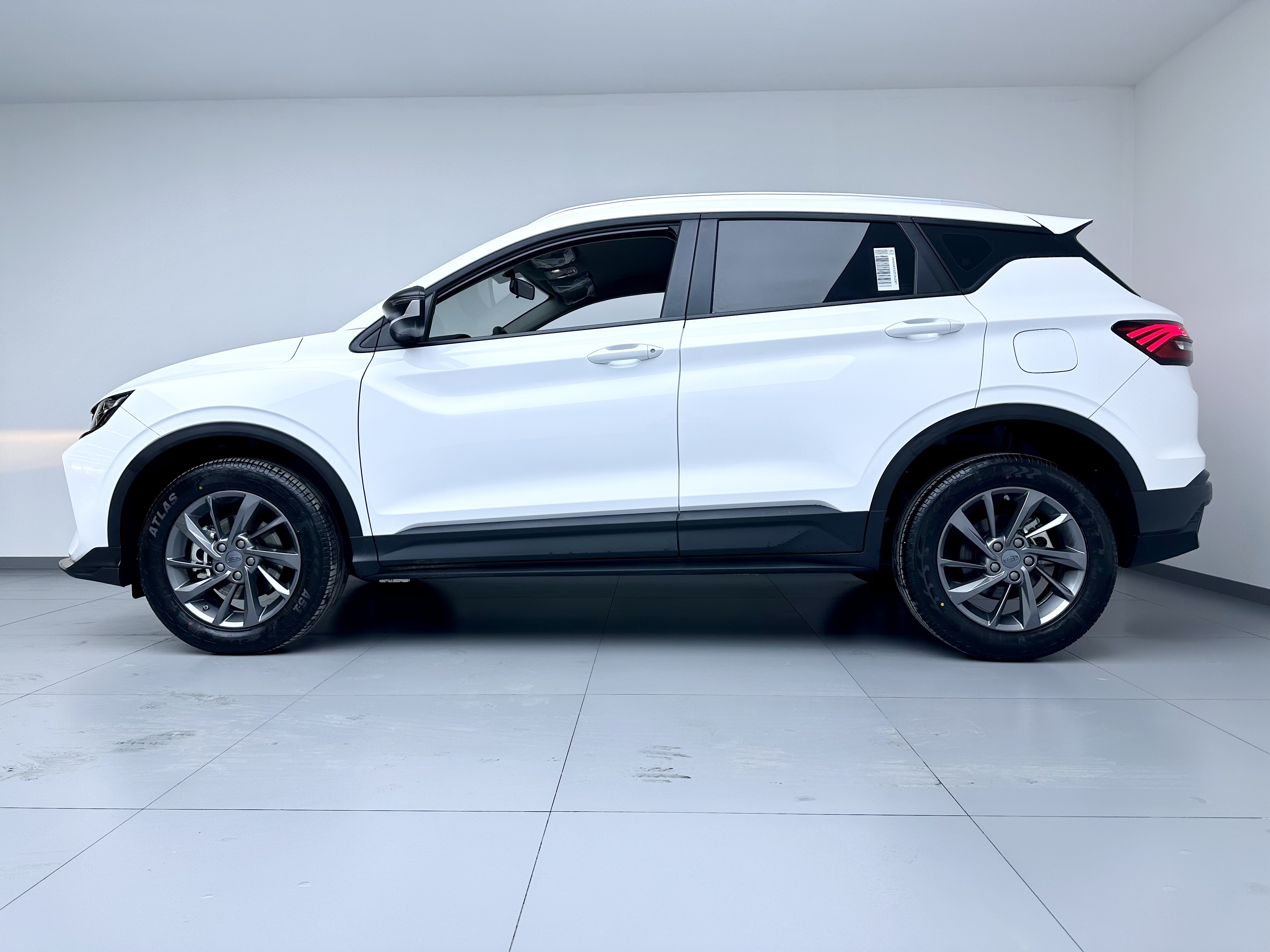 GEELY Coolray 2025 car image #20