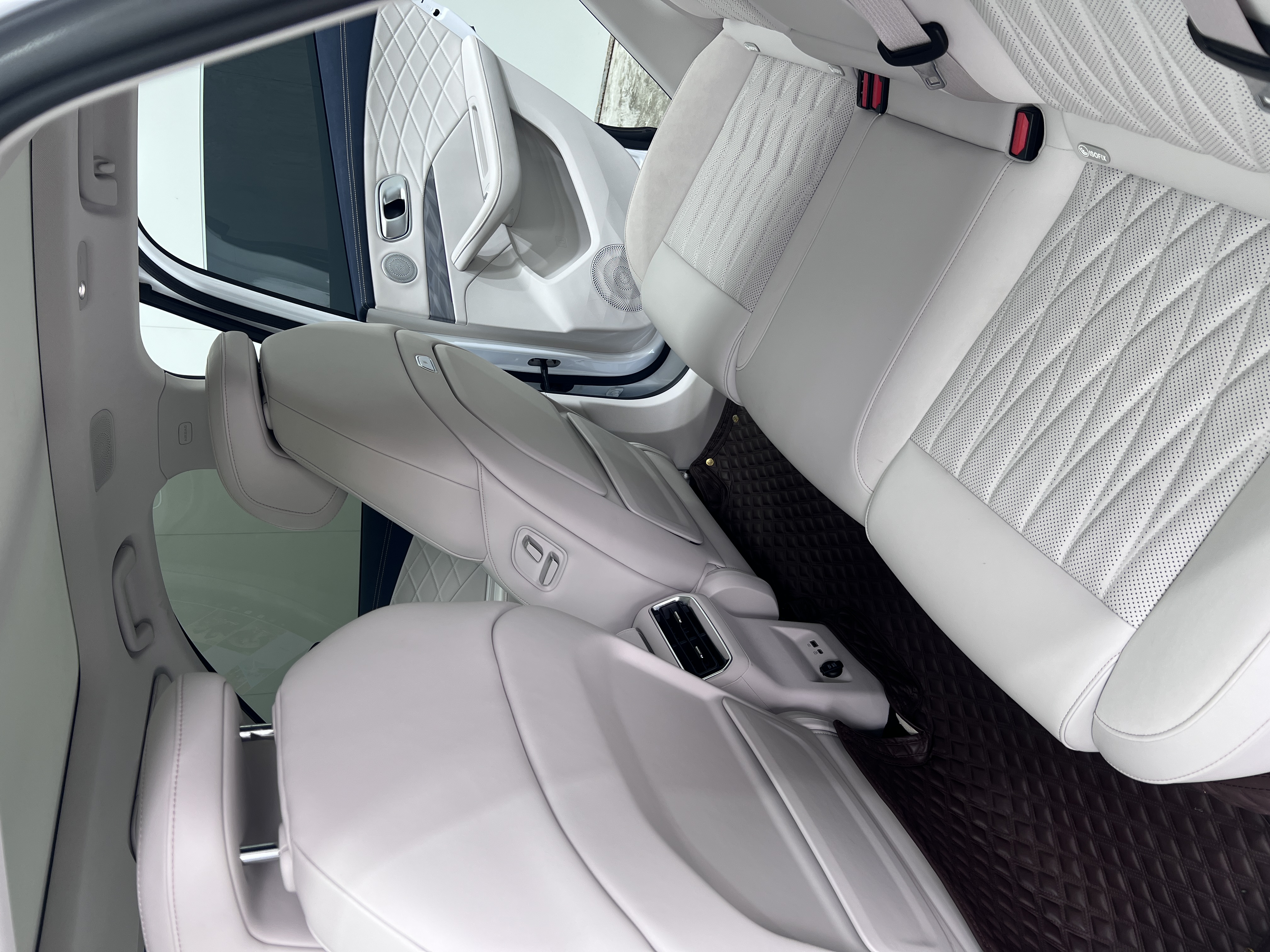 Neta L 2024 imagen de coche #20