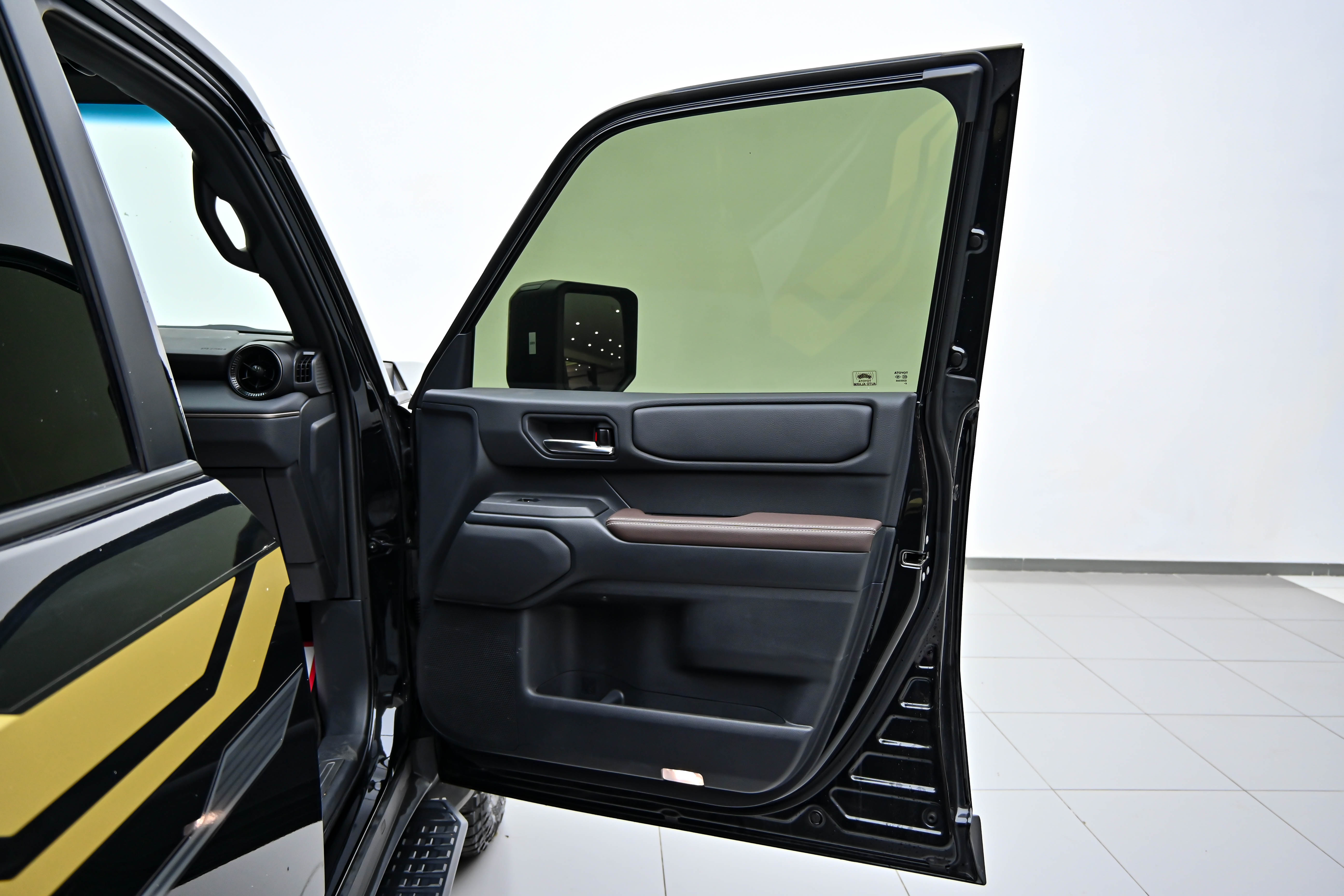 Toyota Land Cruiser Prado 2025 #20 Toyota Land Cruiser Prado 2025 car image #20