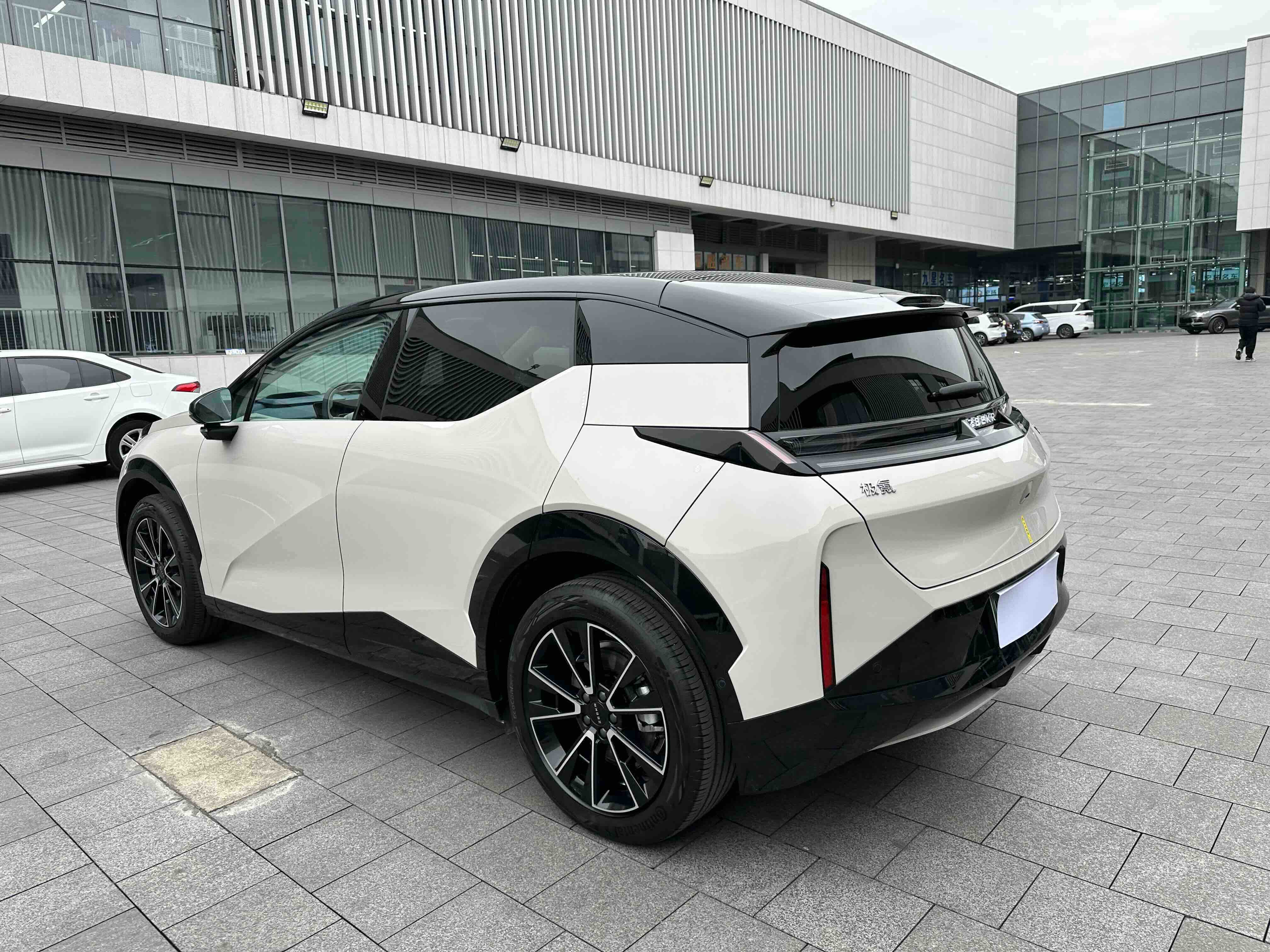 Zeekr X 2024 #20 Zeekr X 2024 car image #20