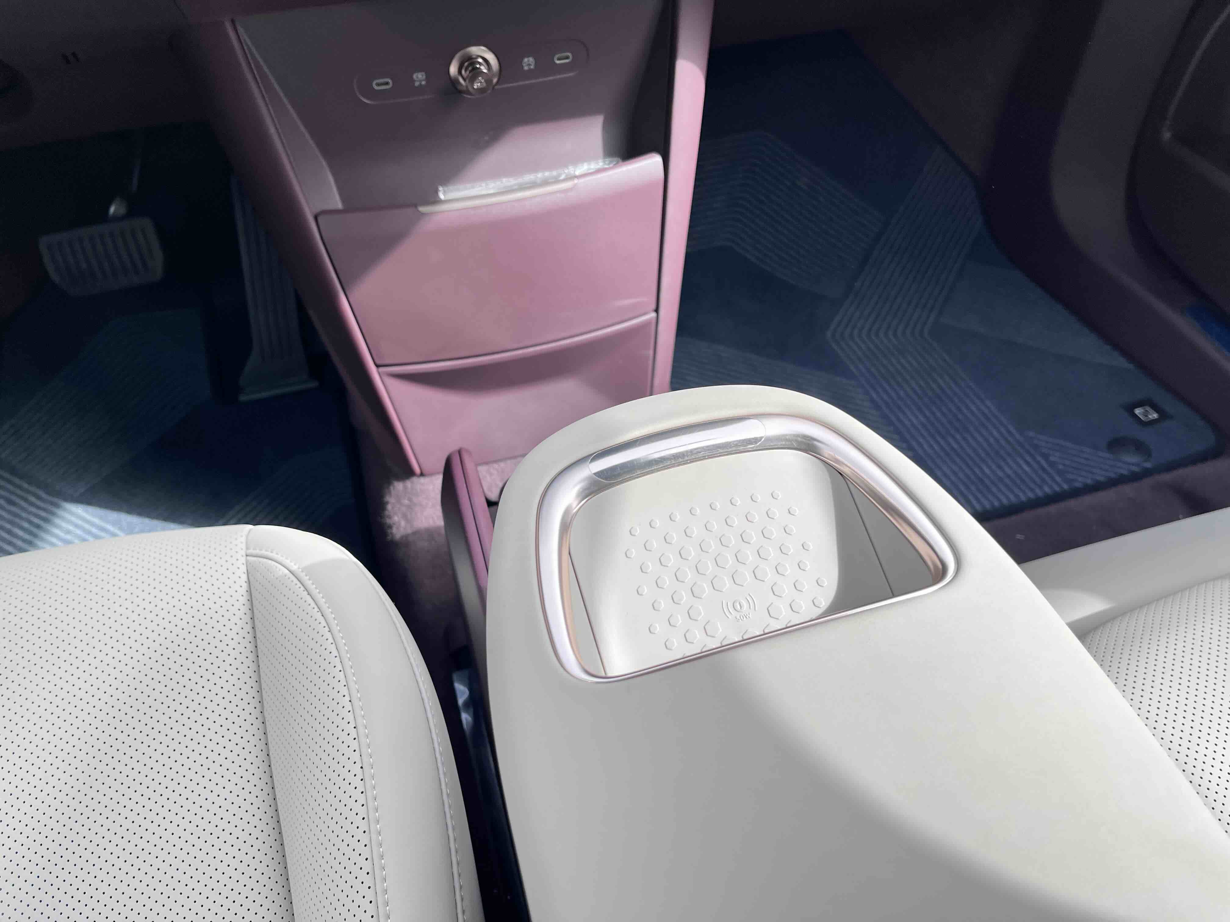 极氪 极氪X 2024 汽车图片 #20