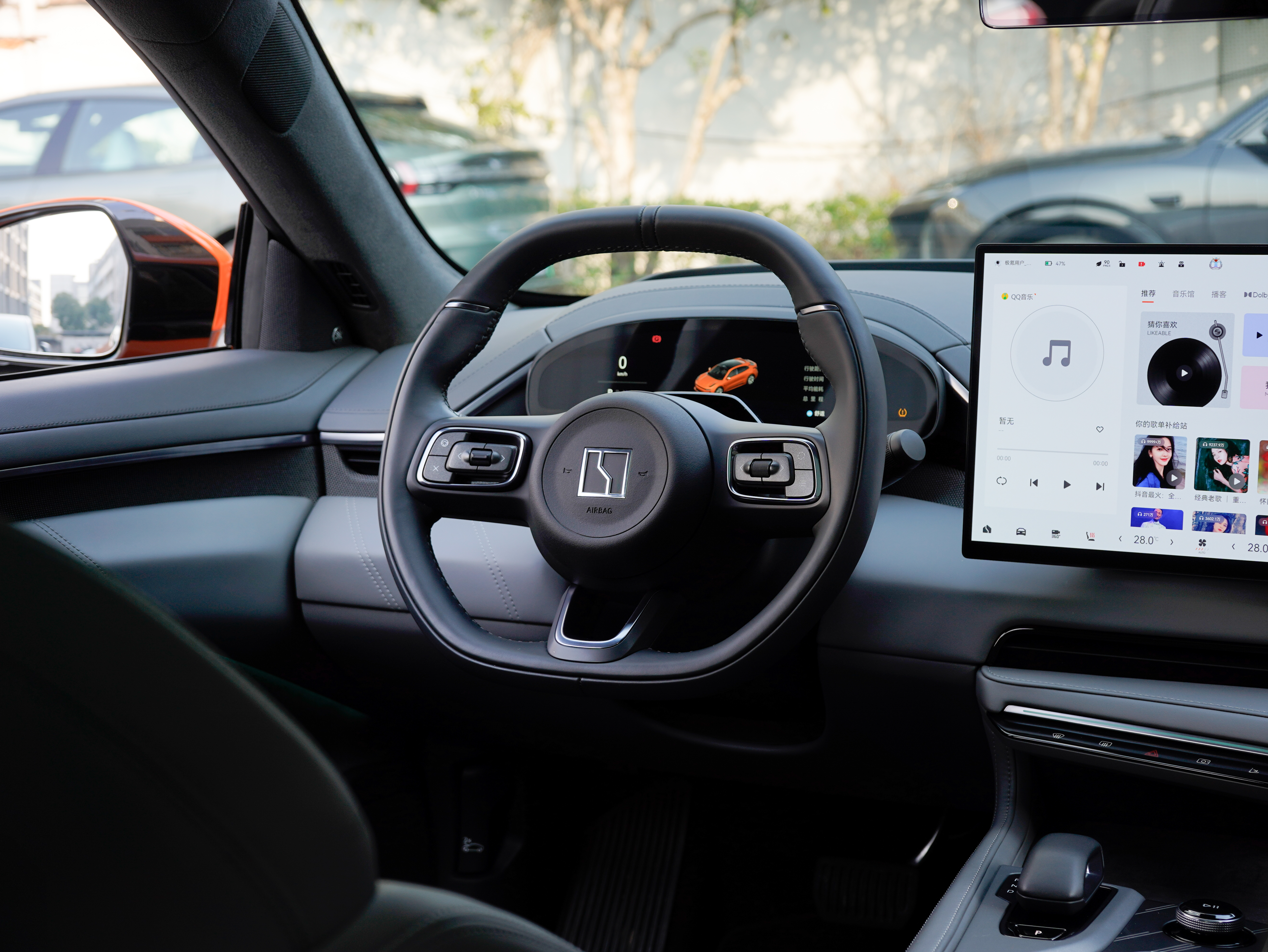 Zeekr 001 2024 immagine di auto #20