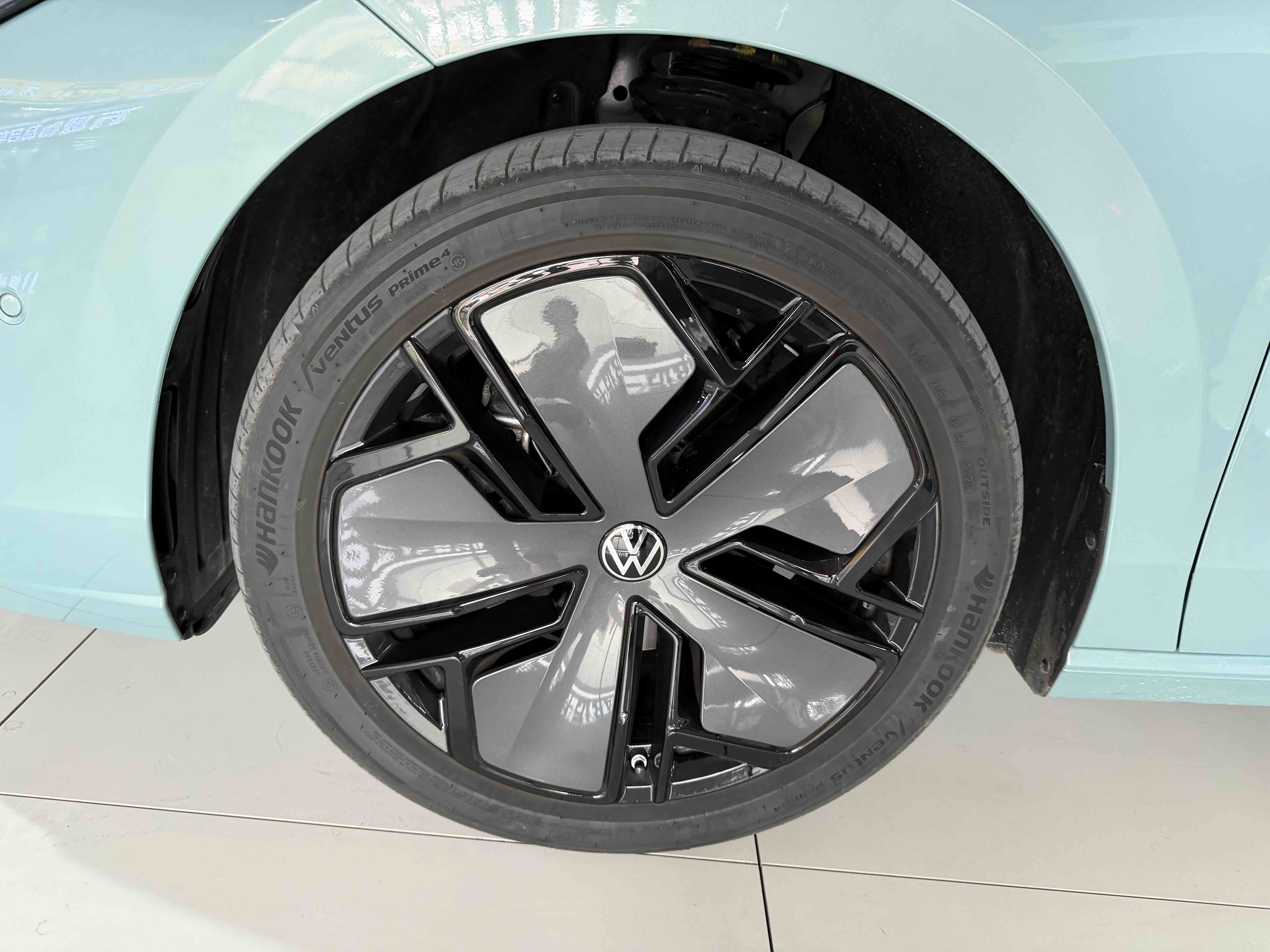 Volkswagen Passat 2024 car image #20