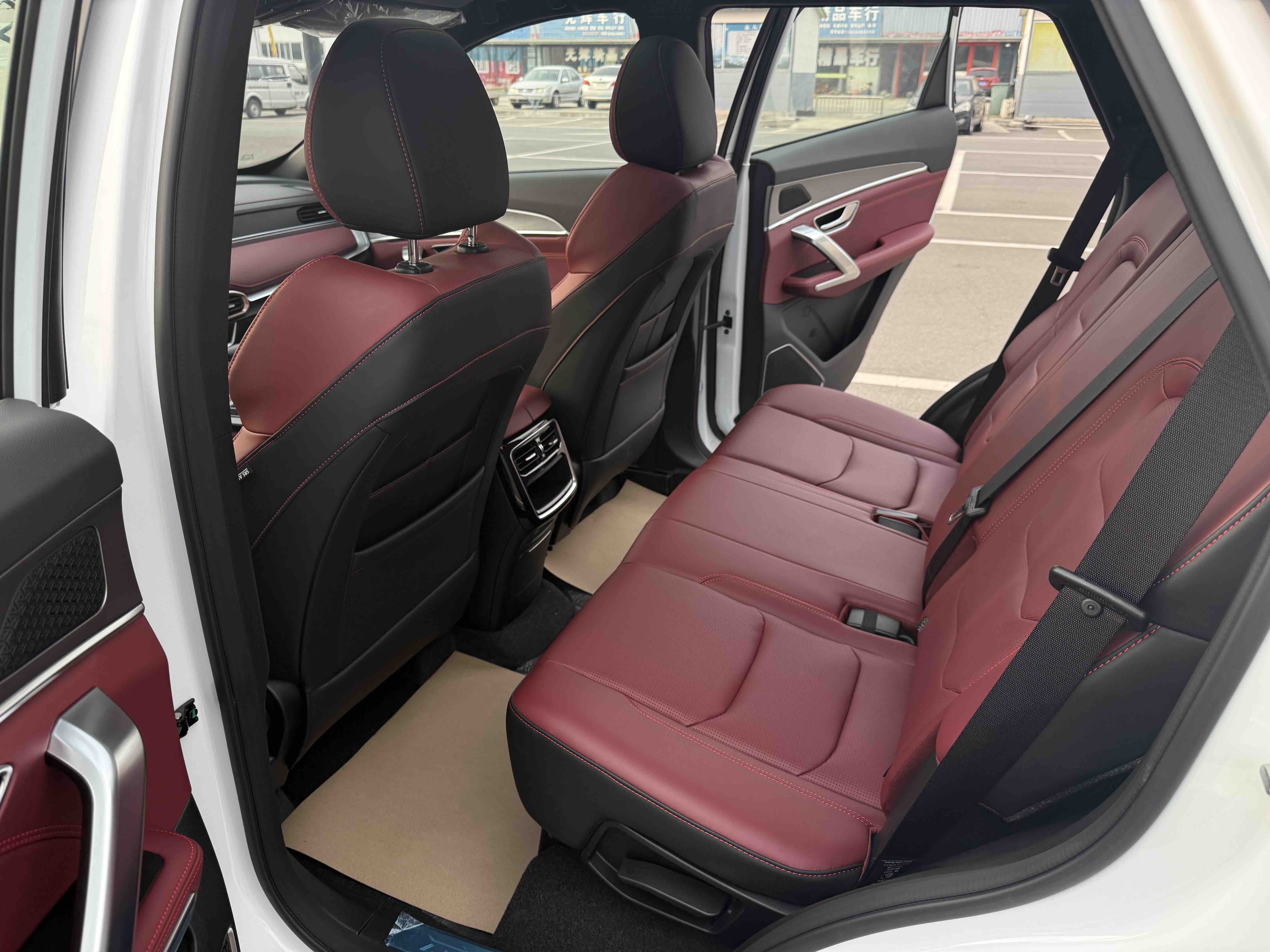 X70 PLUS 2026 #20 X70 PLUS 2026 car image #20