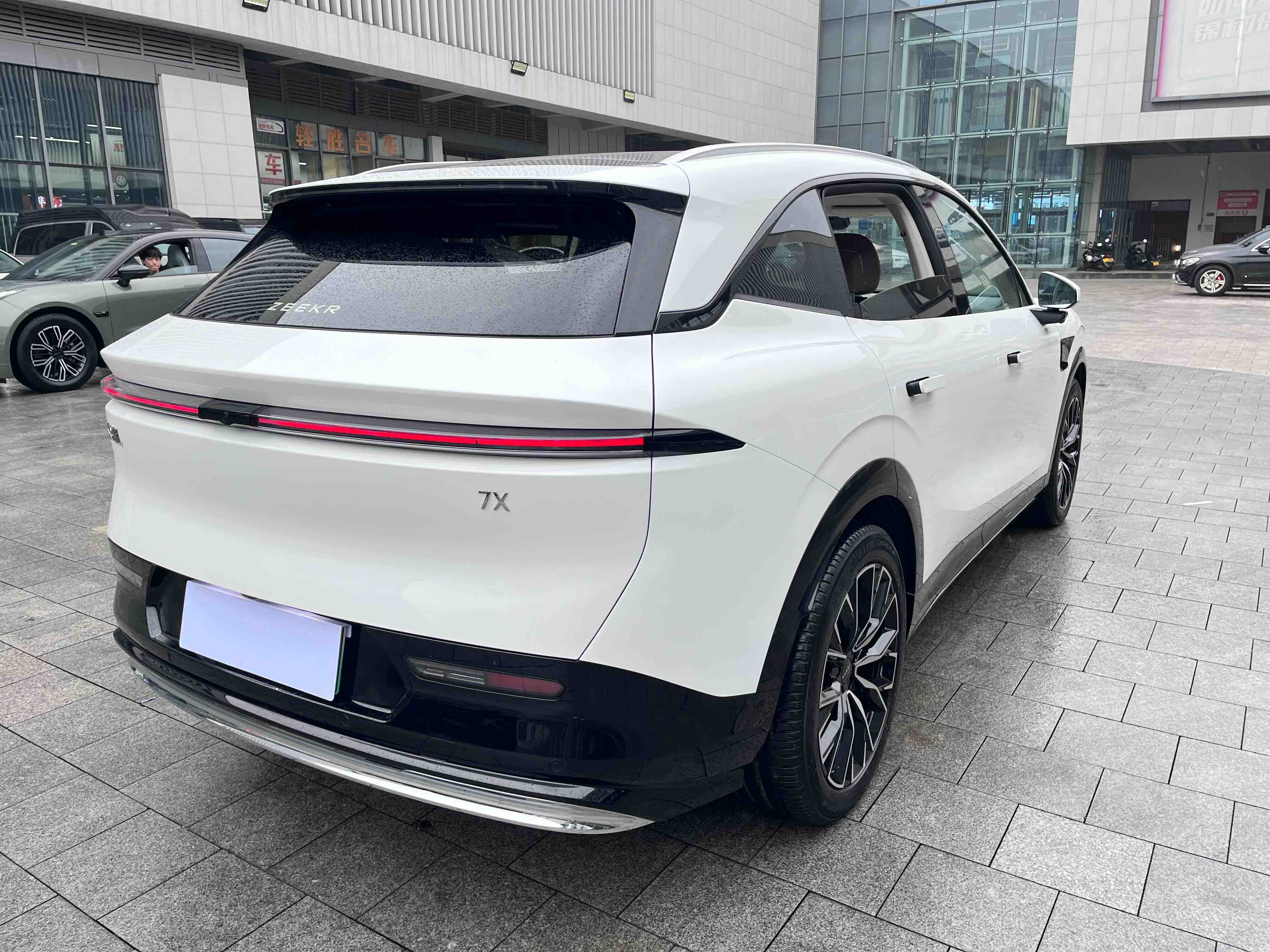 极氪 极氪7X 2024 汽车图片 #20