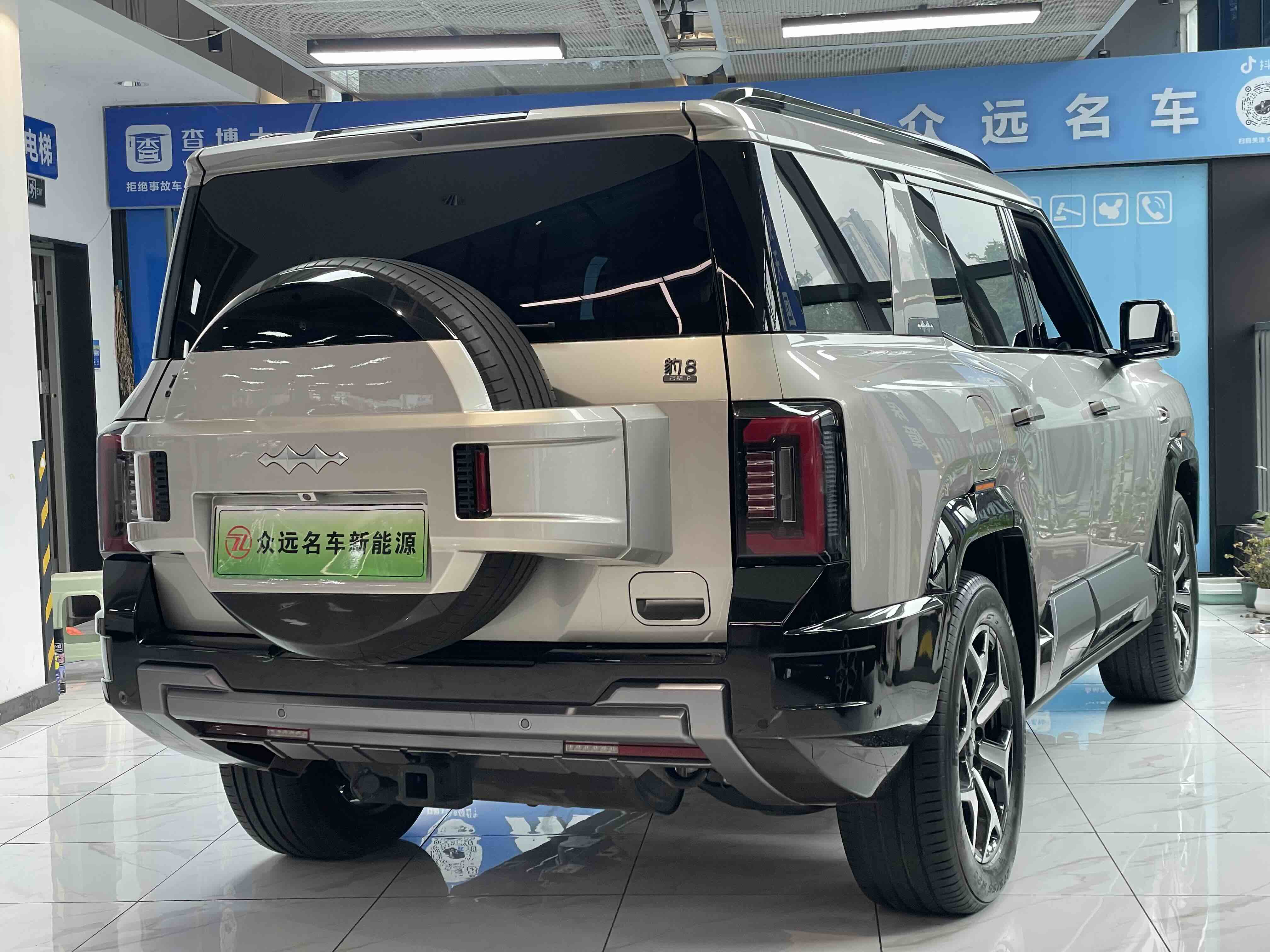 FangChengBao Leopard 8 2025 car image #20