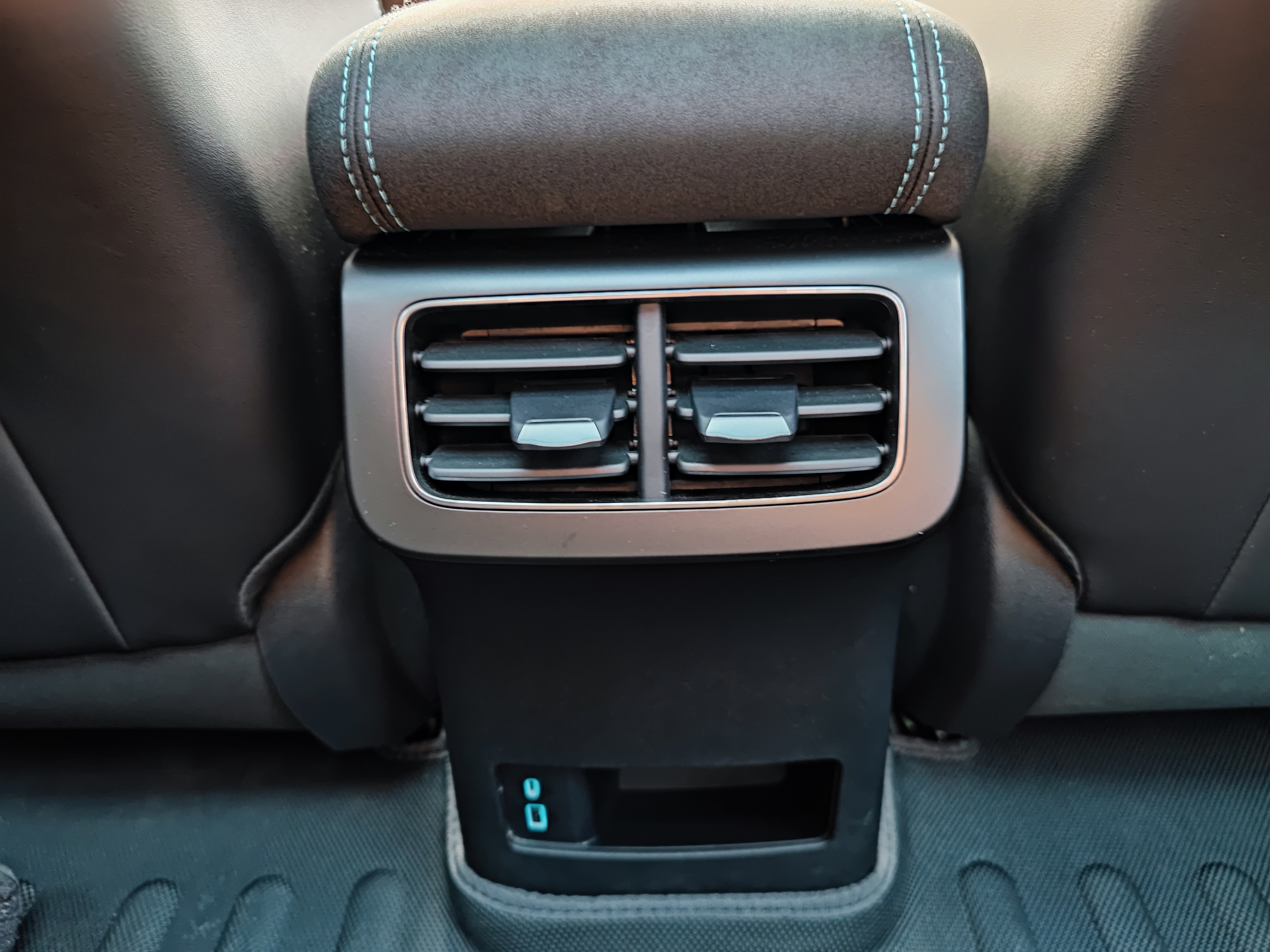 BYD Seal 06 DM-i 2025 #20 BYD Seal 06 DM-i 2025 car image #20