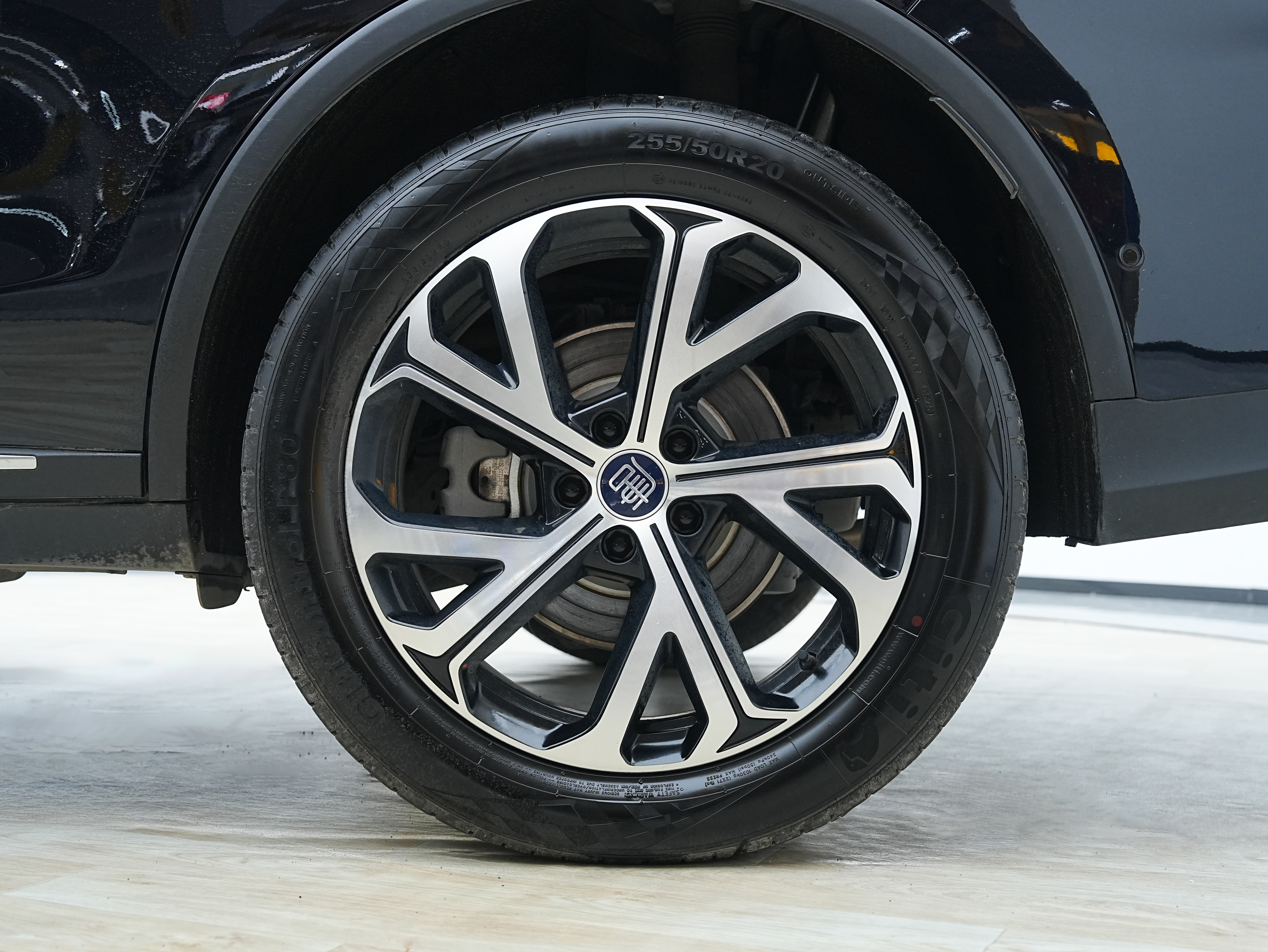 BYD Tang New Energy 2025 car image #20