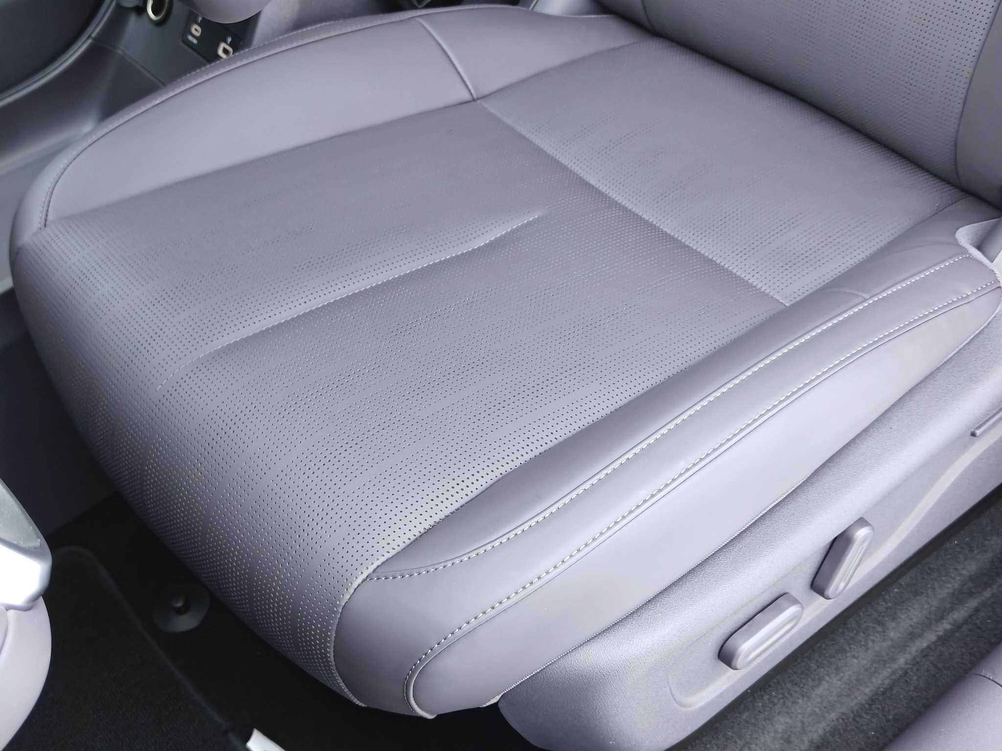 零跑汽车 零跑B10 2025 汽车图片 #20