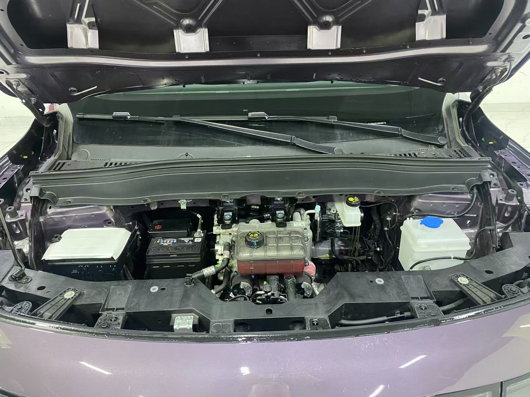 零跑汽车 零跑B10 2025 汽车图片 #20