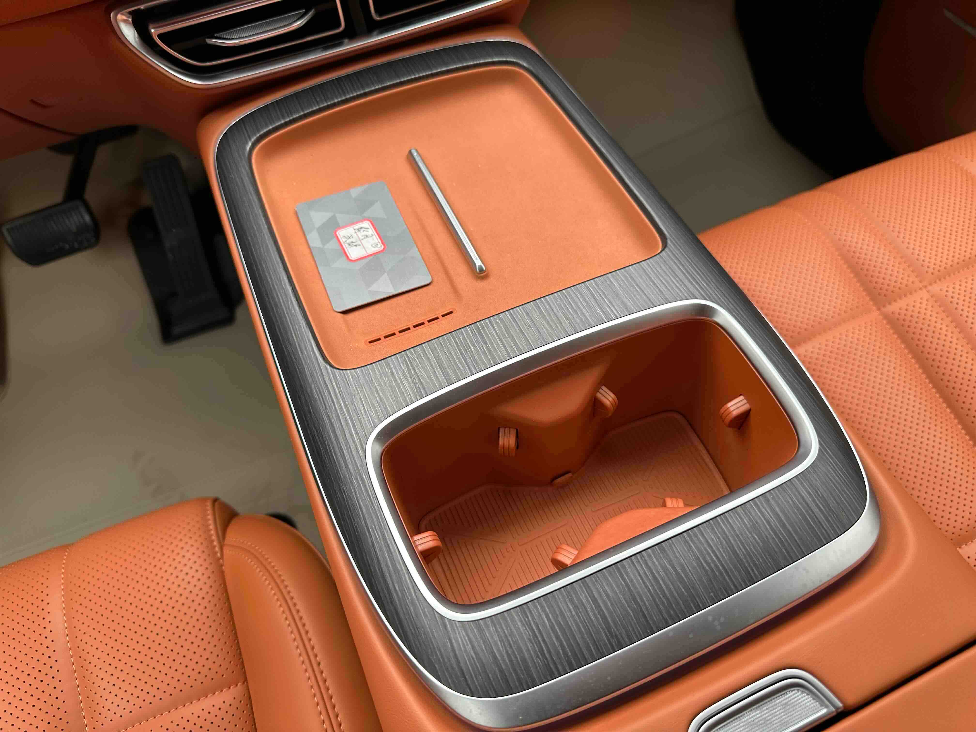 Deepal S09 2025 car image #20