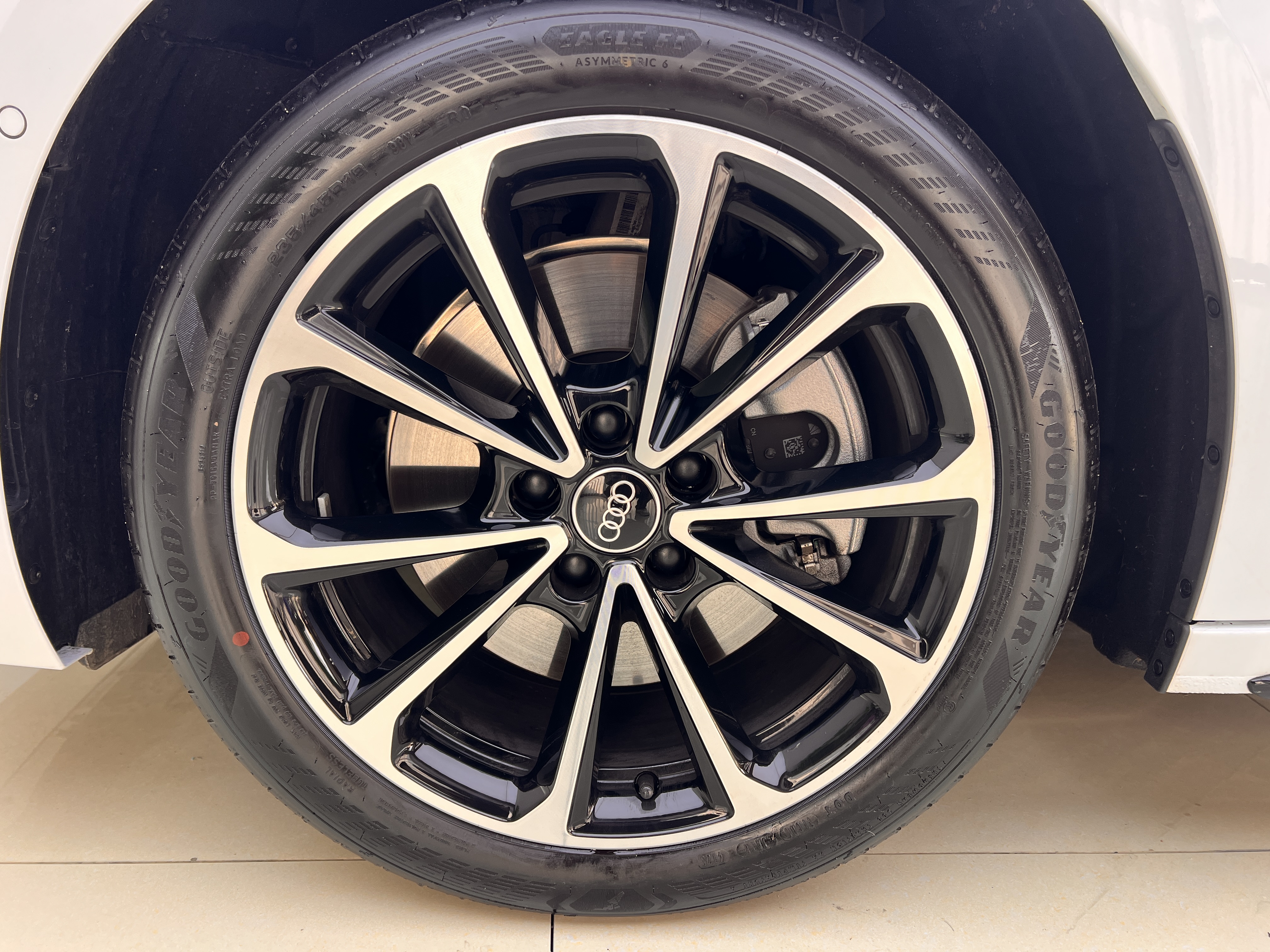 Audi FAW Audi A5L 2025 #20 Audi FAW Audi A5L 2025 car image #20