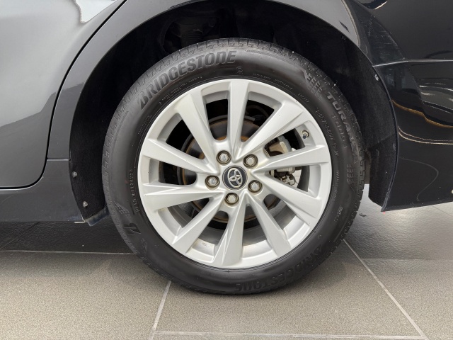 Toyota Camry 2022 car image #20