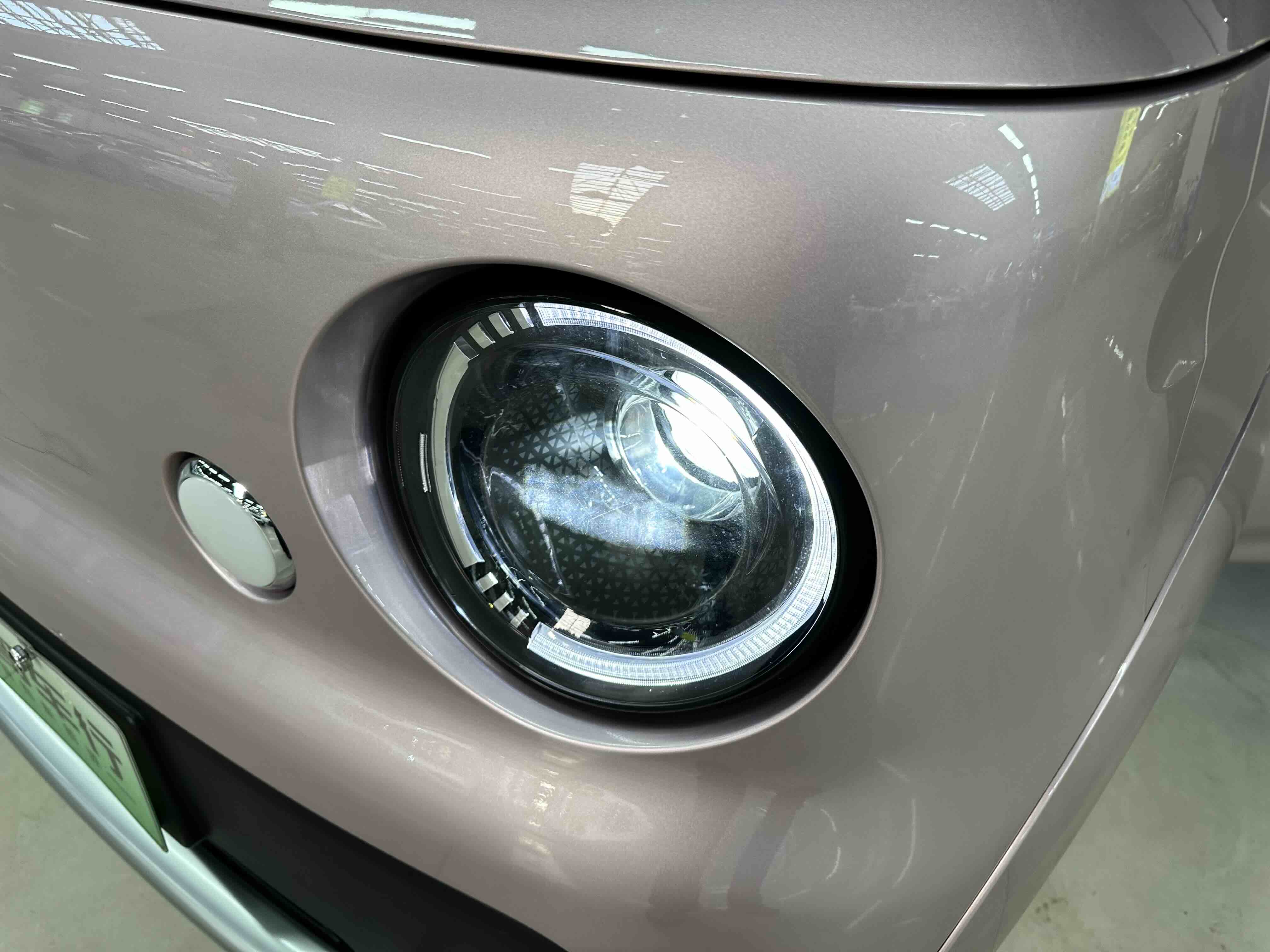 Livan 2026 car image #20