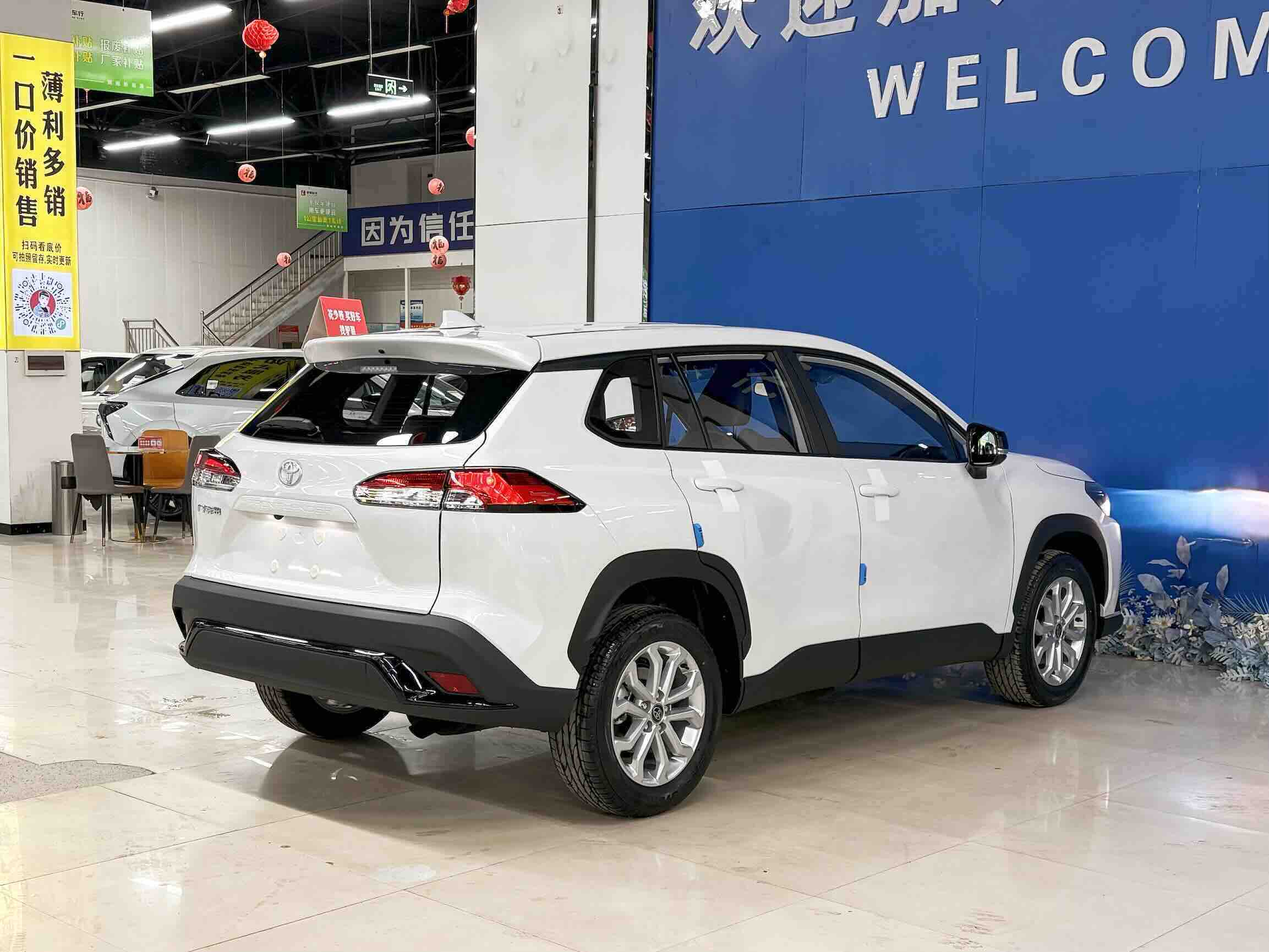 Toyota Frontlander 2026 car image #20