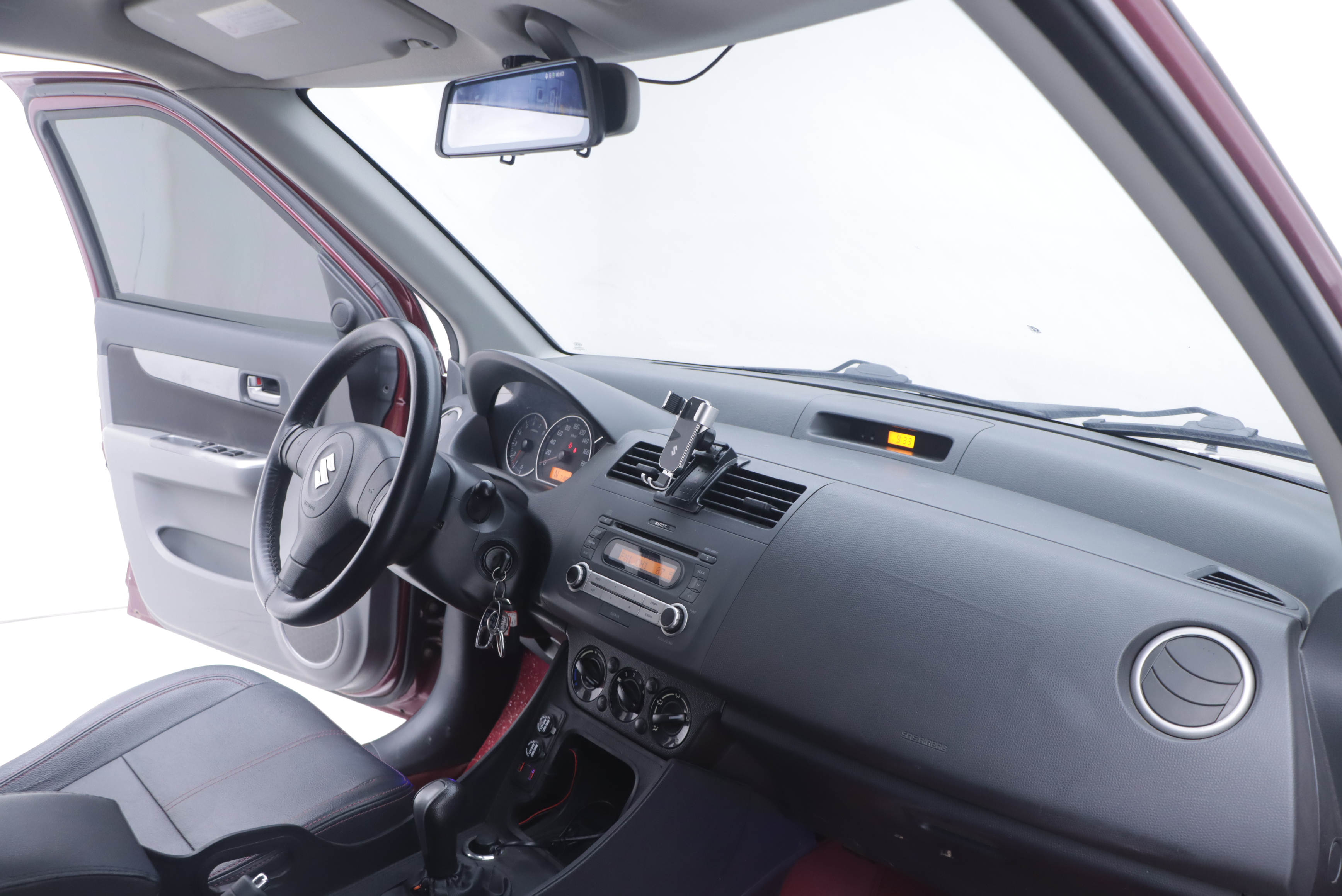 Suzuki Swift 2016 изображение автомобиля #20