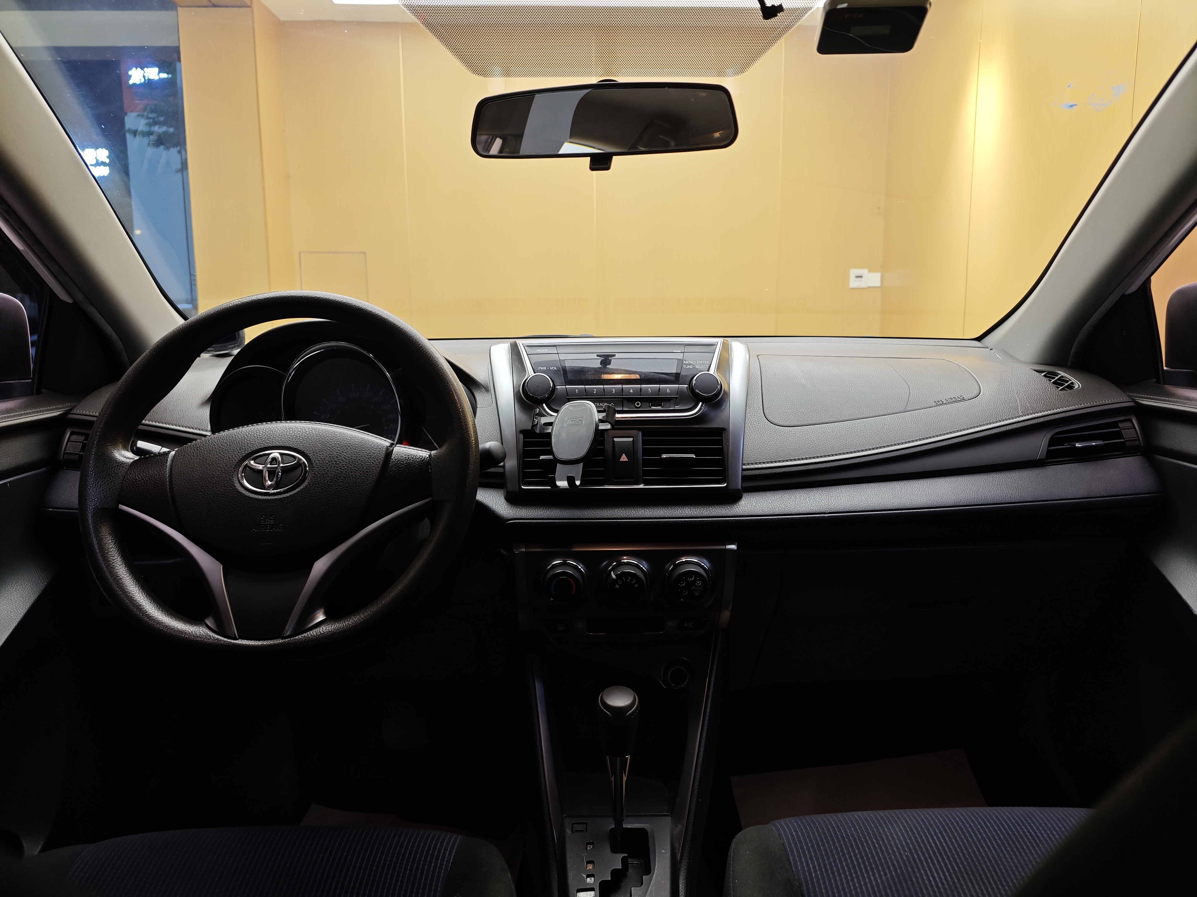 Yaris L Zhixuan 2015 car image #20