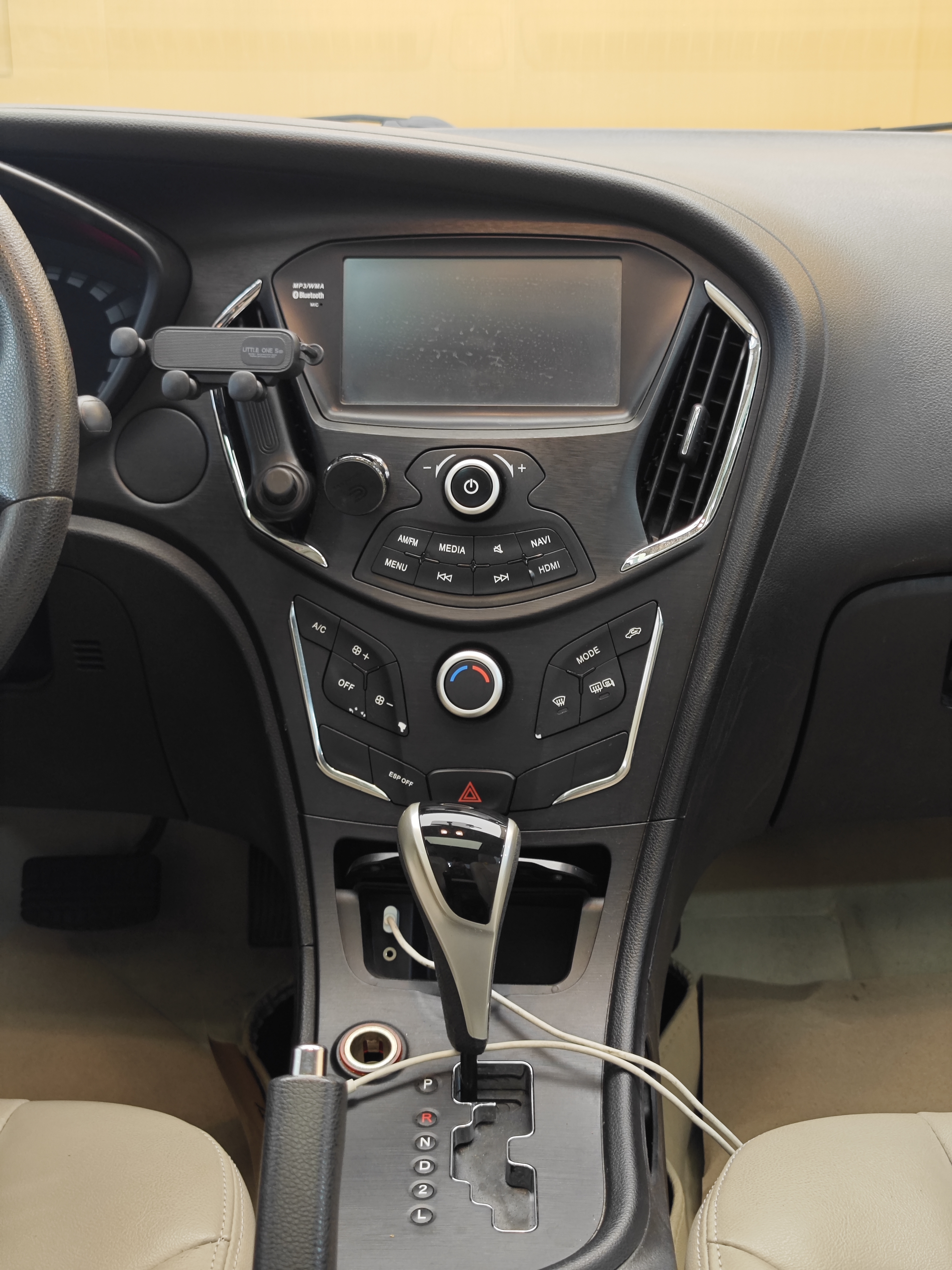 GAC Trumpchi GA3 2015 #20 GAC Trumpchi GA3 2015 car image #20