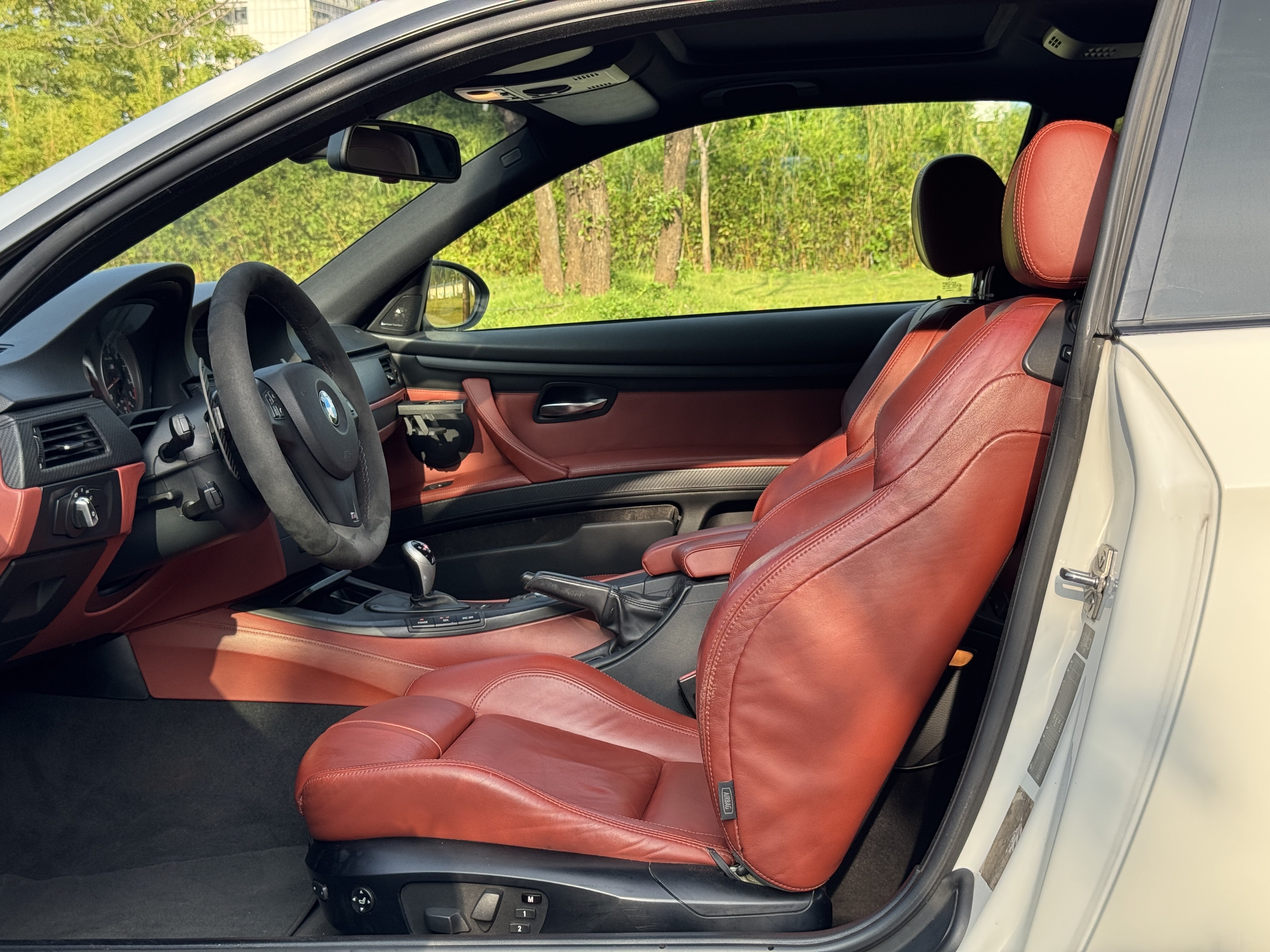 BMW M3 2010 #20 BMW M3 2010 car image #20