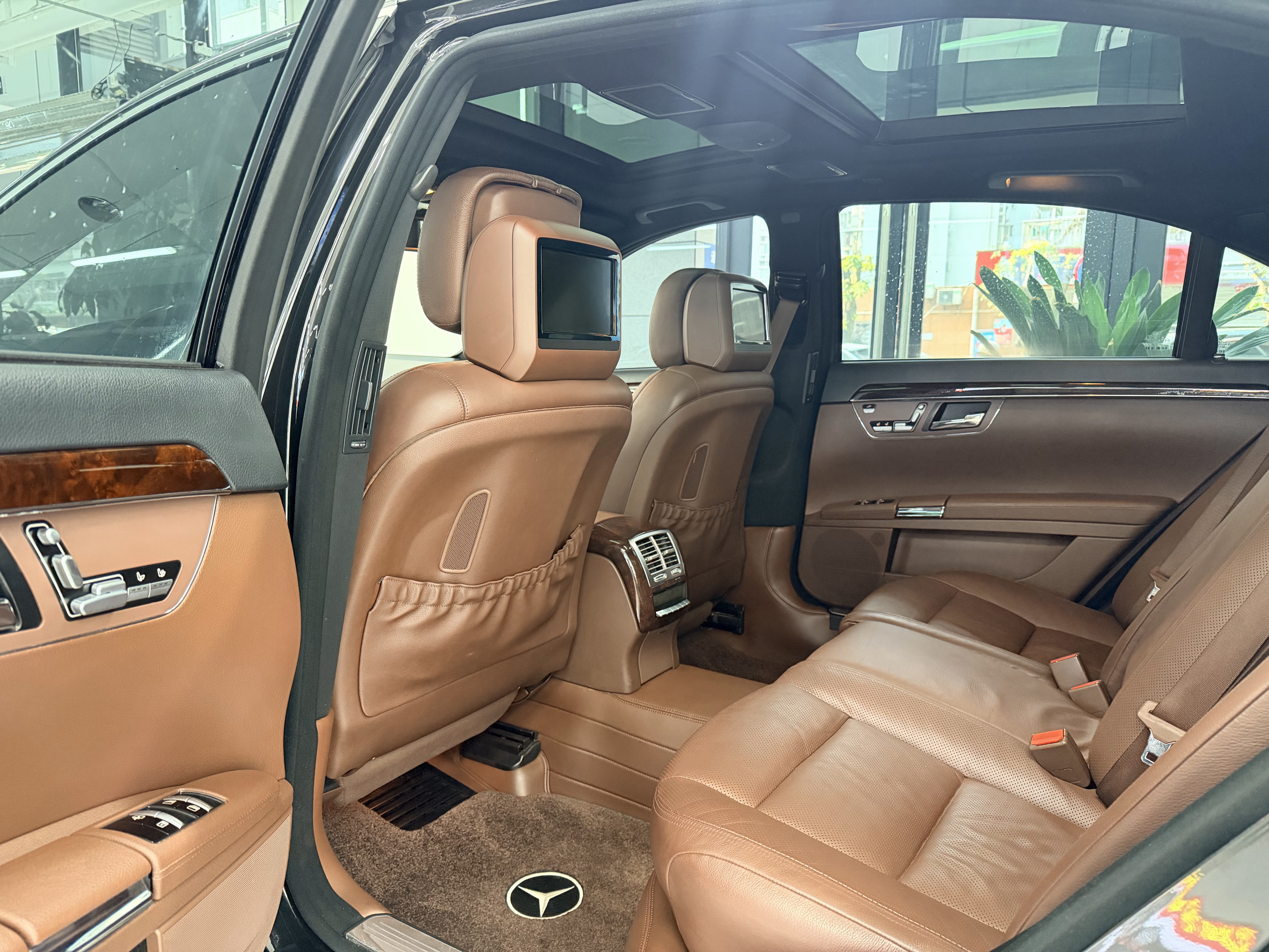 Mercedes-Benz S Class 2011 immagine di auto #20