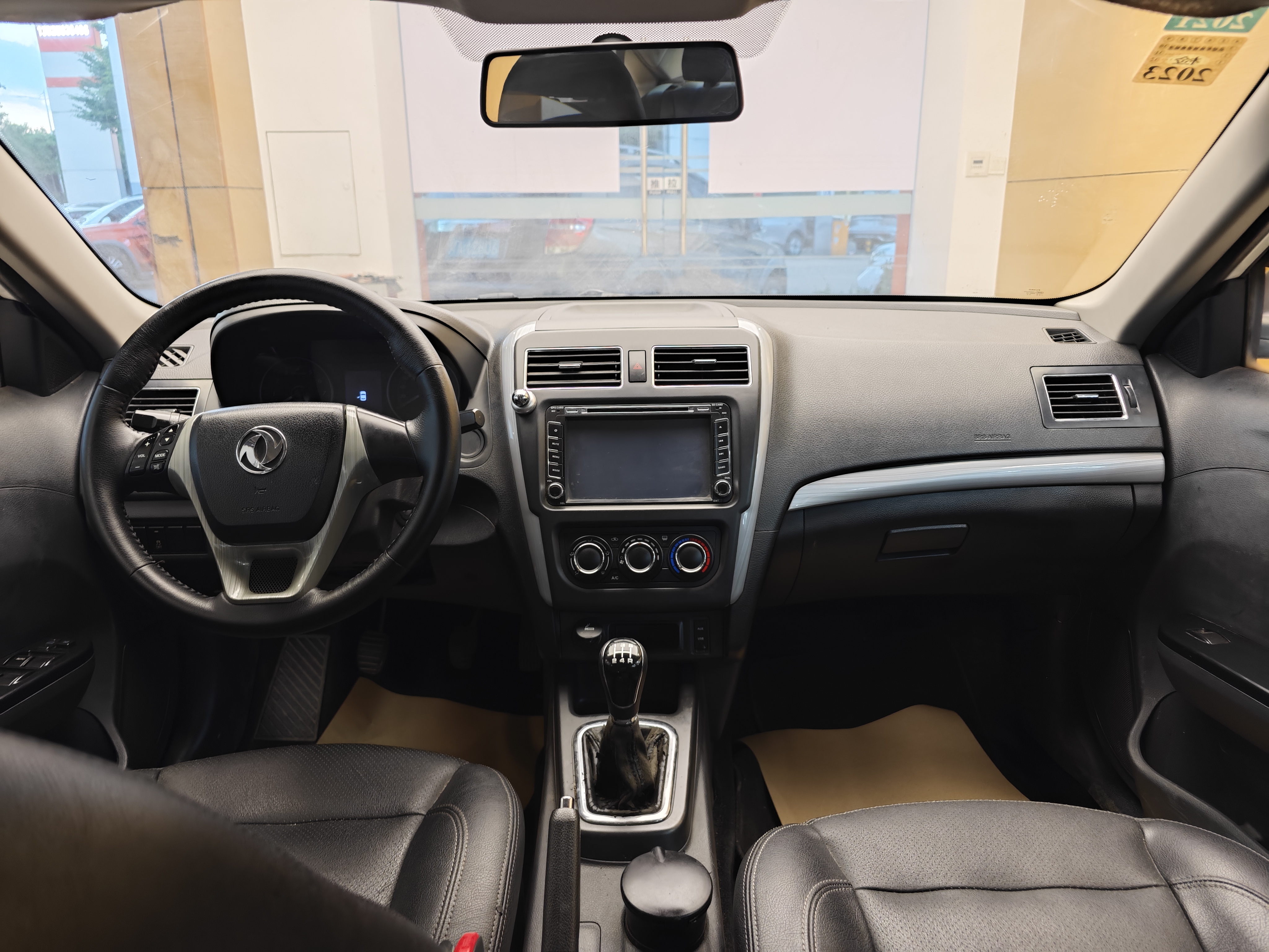 Forthing JOYEAR S50 2015 #20 Forthing JOYEAR S50 2015 immagine di auto #20