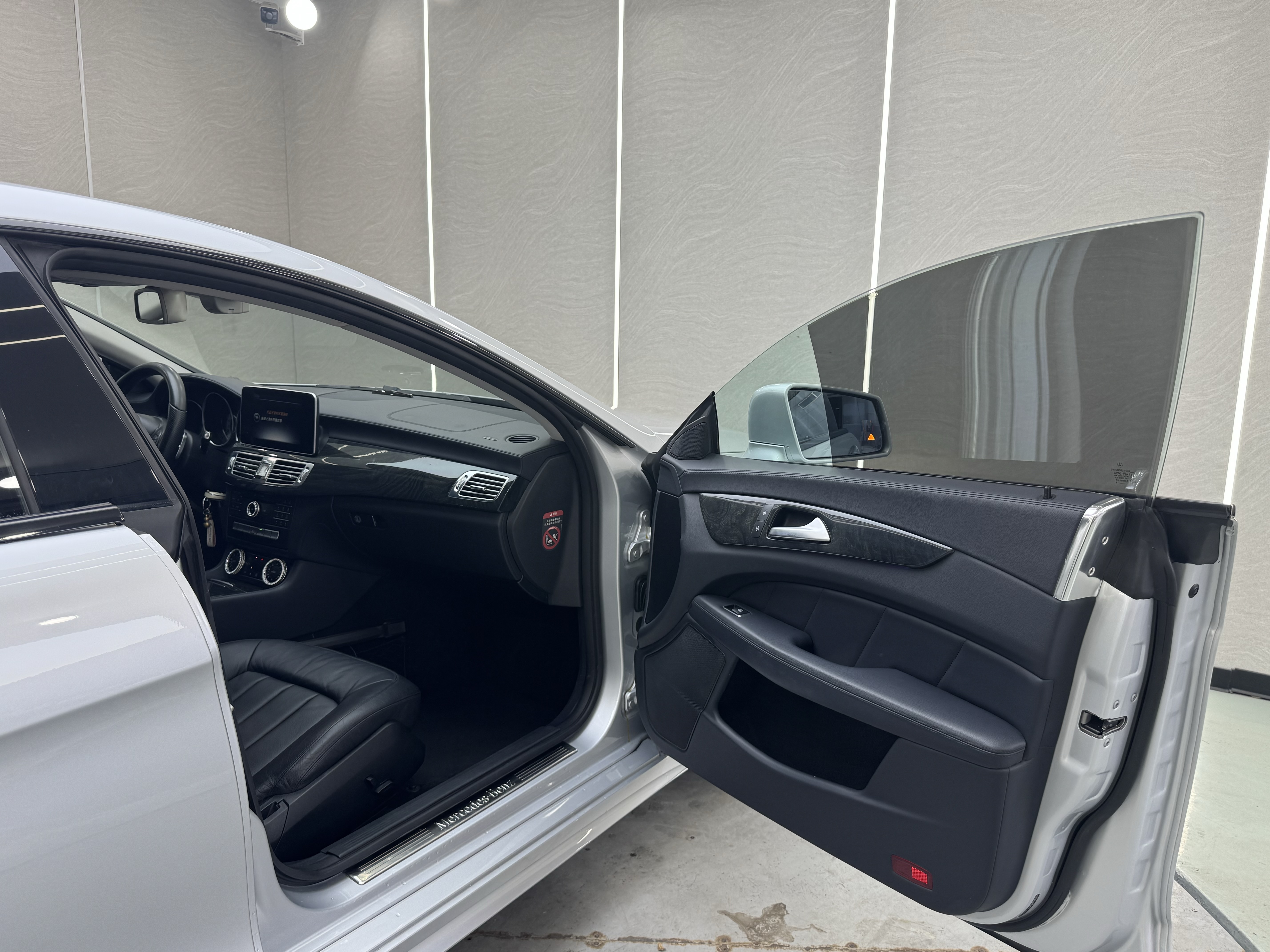 Mercedes-Benz CLS Class 2016 #20 Mercedes-Benz CLS Class 2016 car image #20