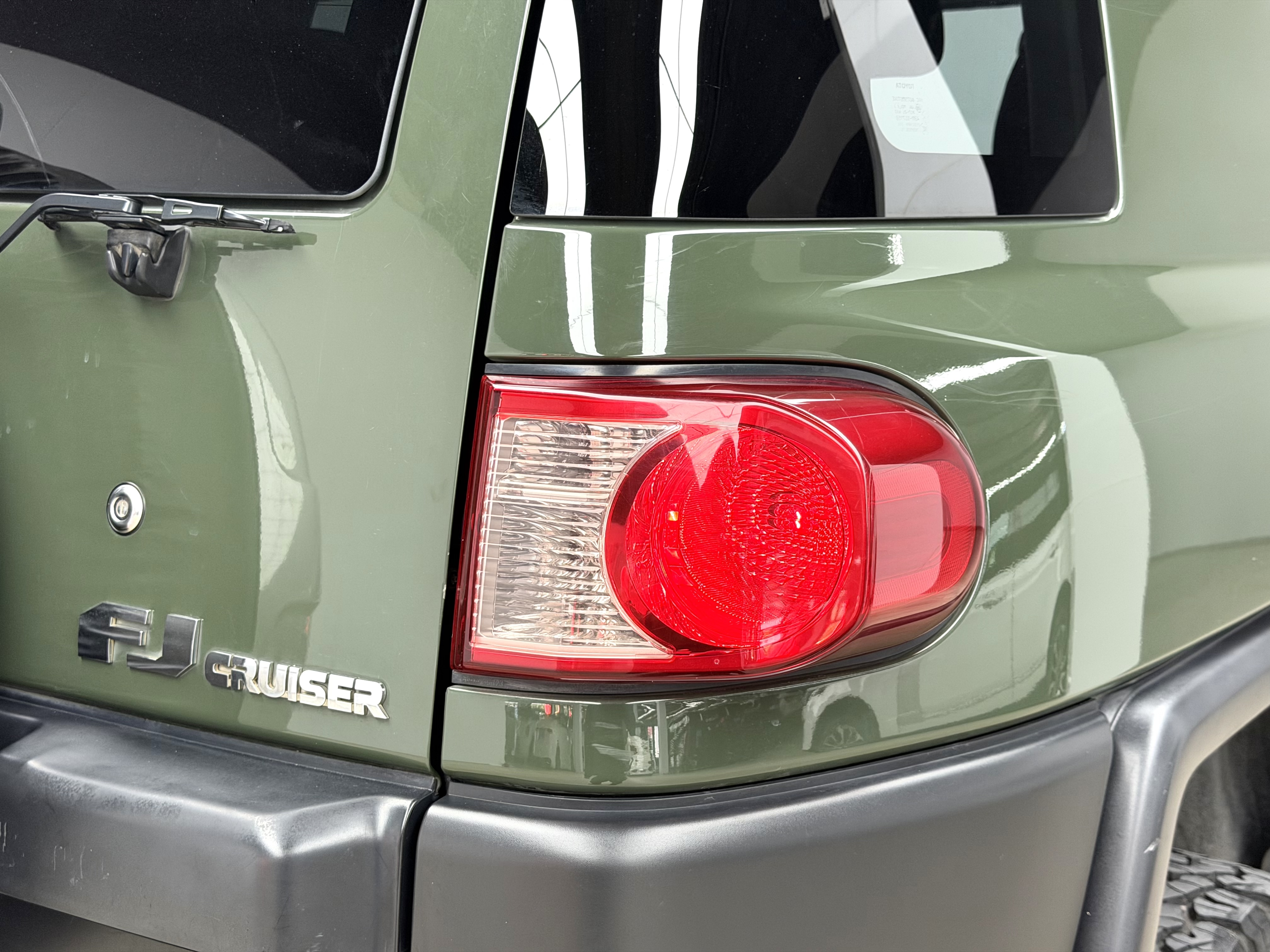 Toyota FJ Cruiser 2011 car image #20