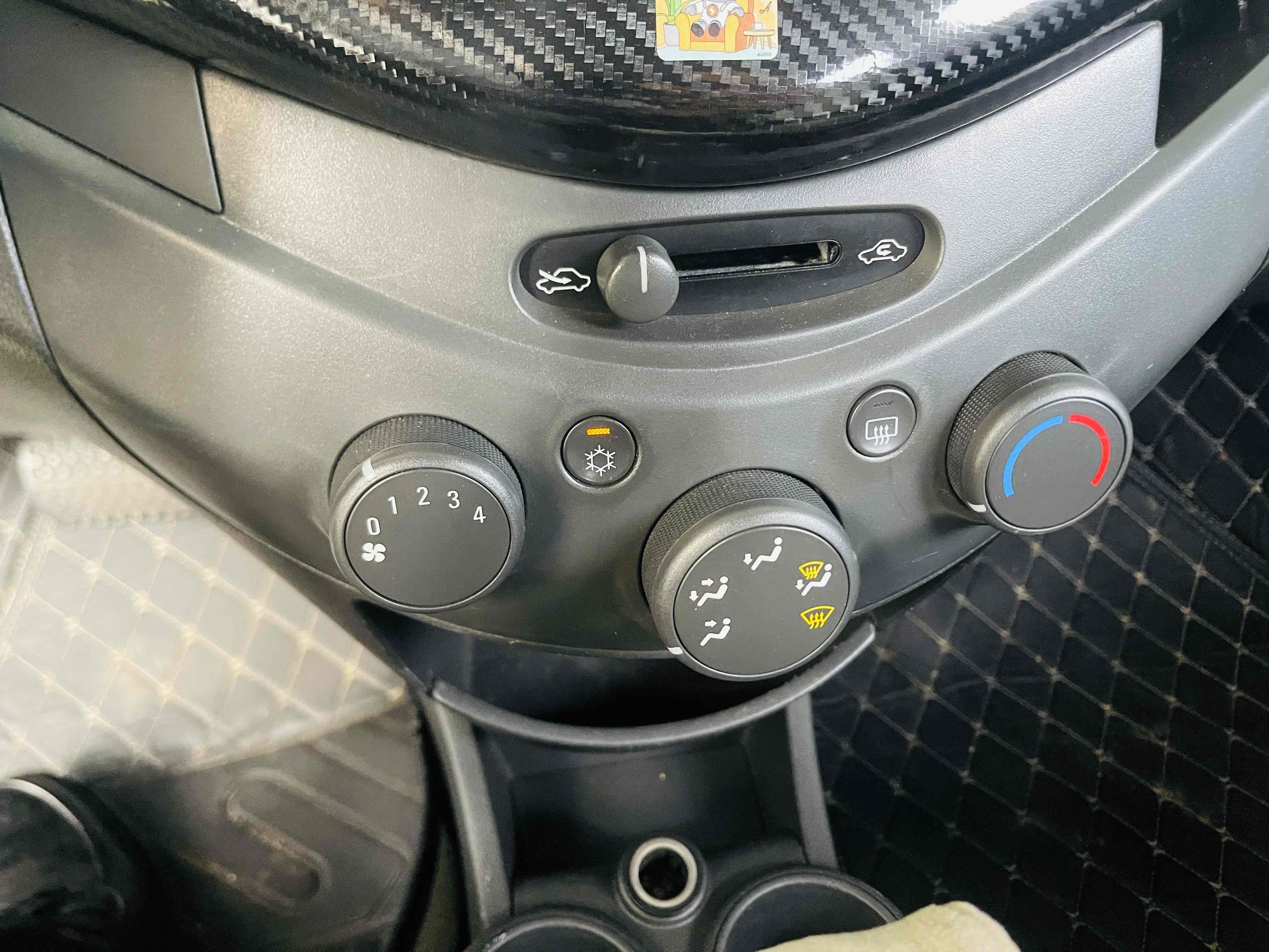 Chevrolet Spark 2012 #20 Chevrolet Spark 2012 car image #20