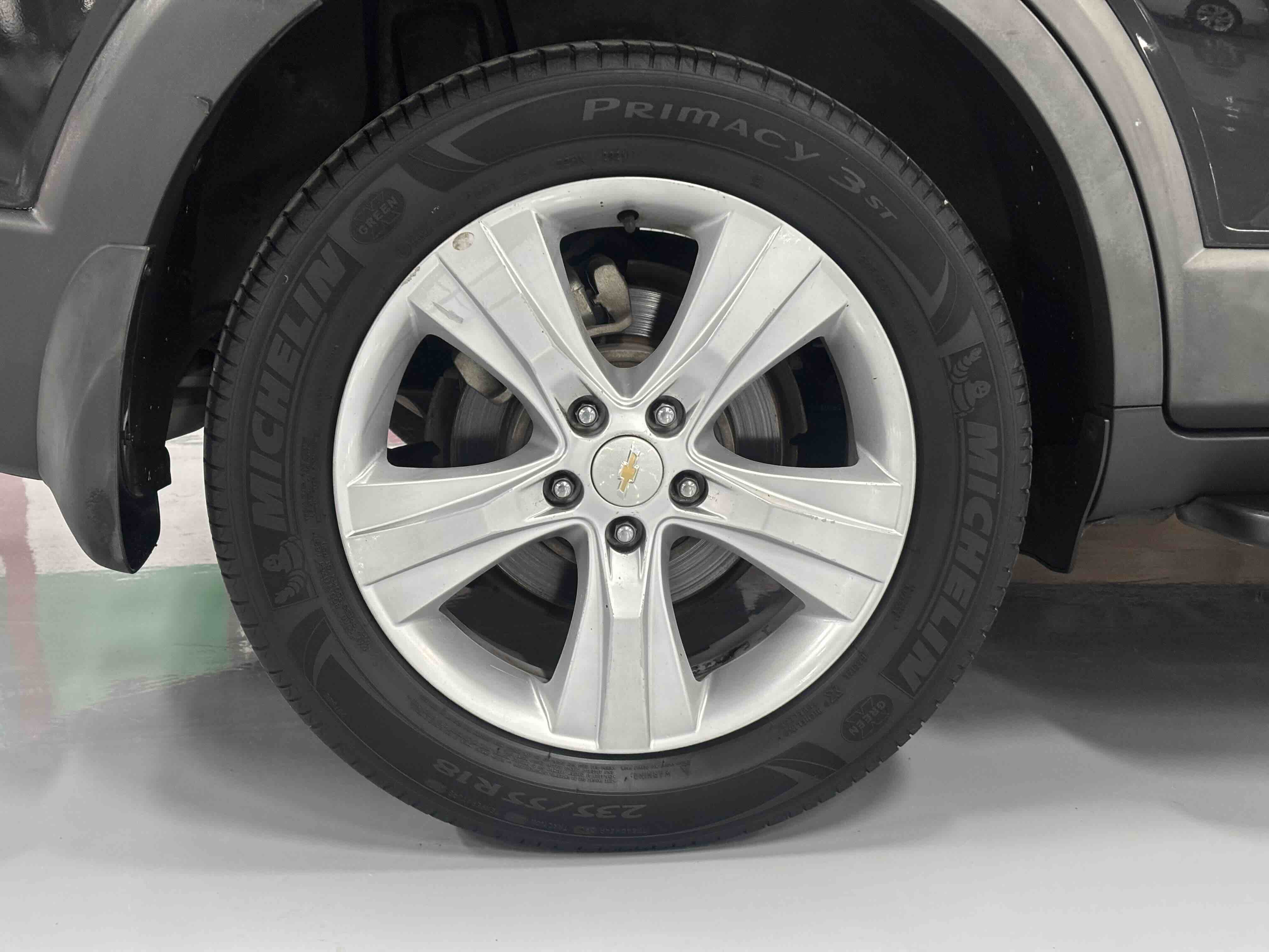 Chevrolet Captiva (Imported) 2012 car image #20