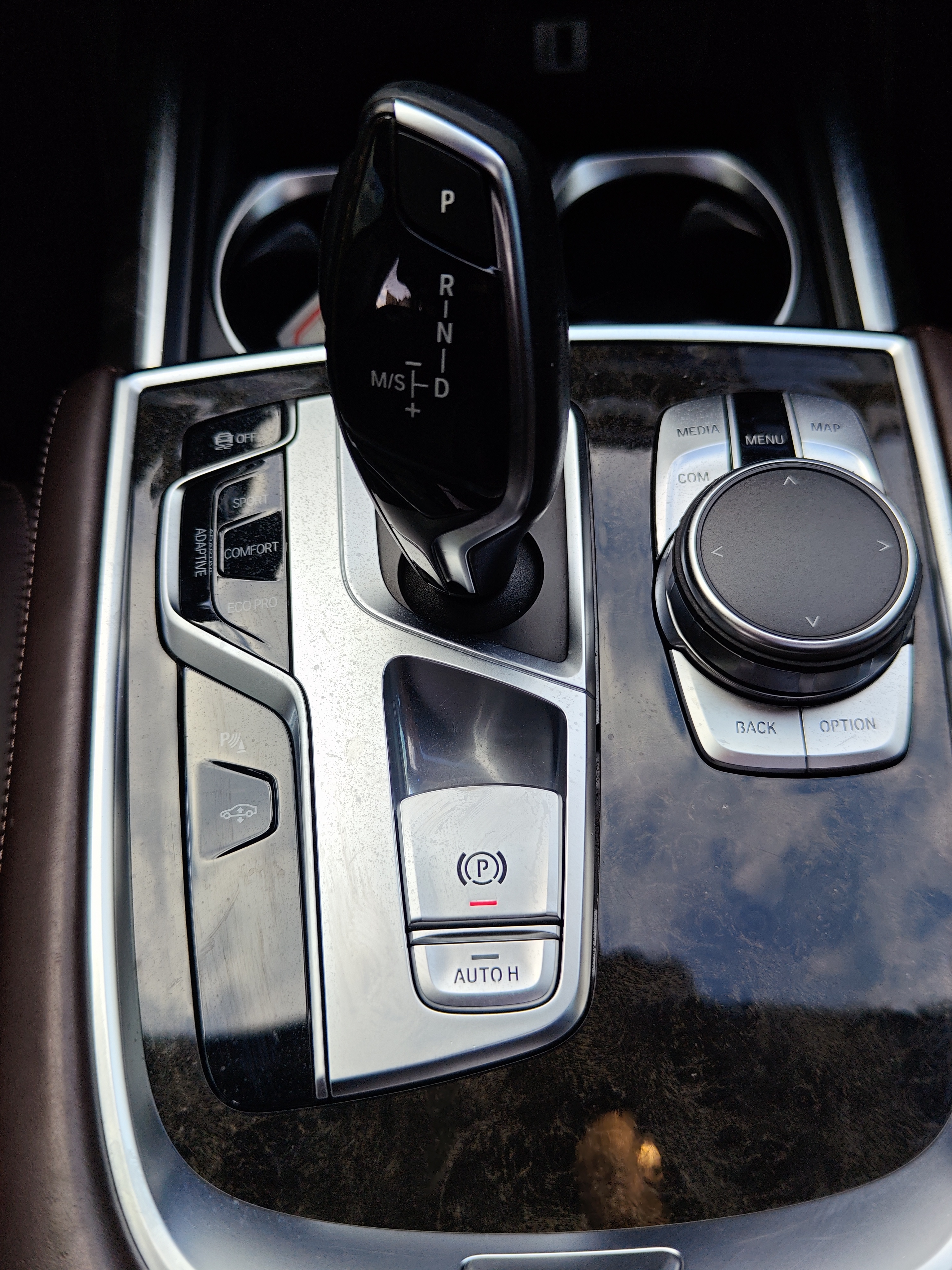 BMW 7 Series 2016 #20 BMW 7 Series 2016 car image #20