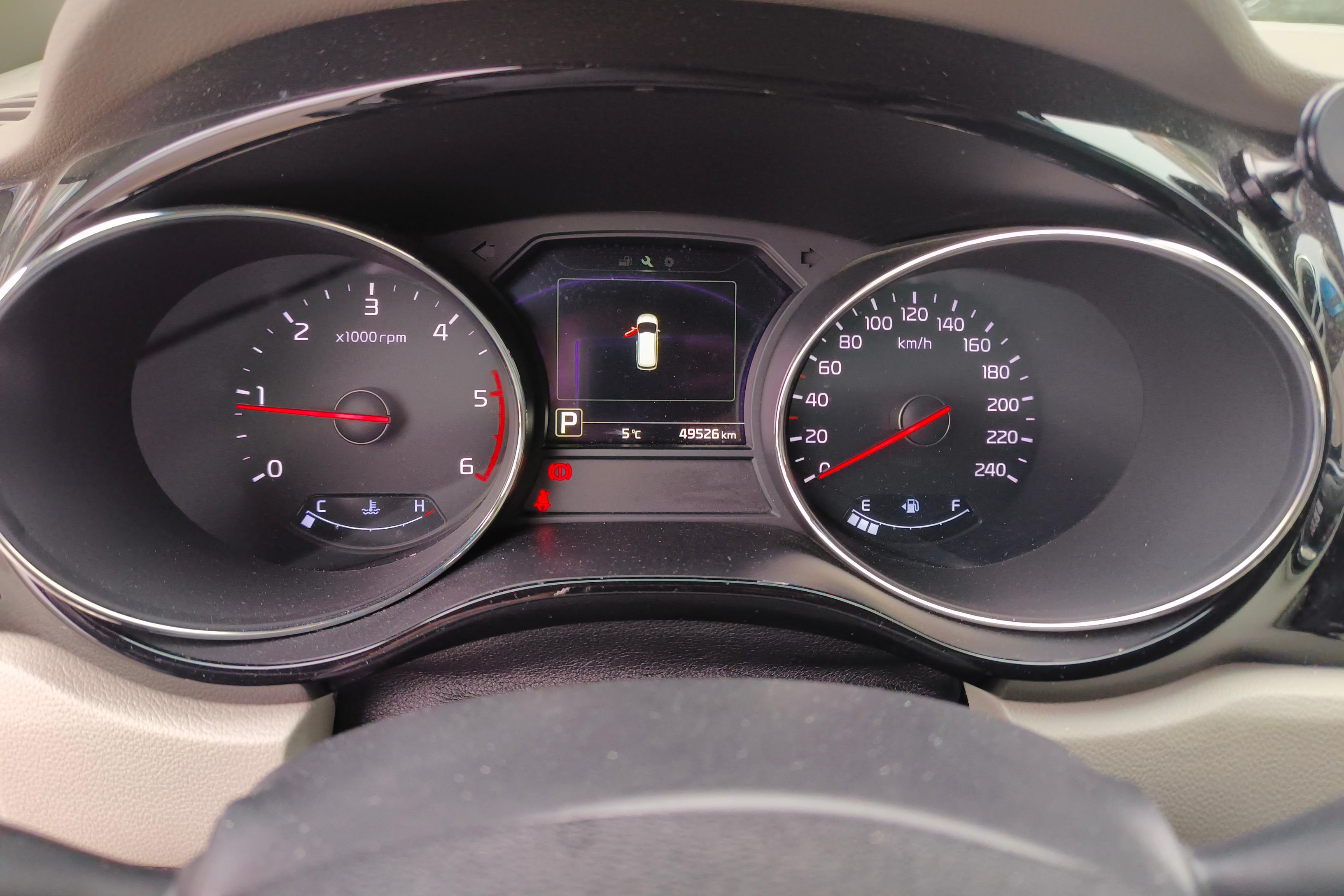 Kia Carnival 2018 изображение автомобиля #20