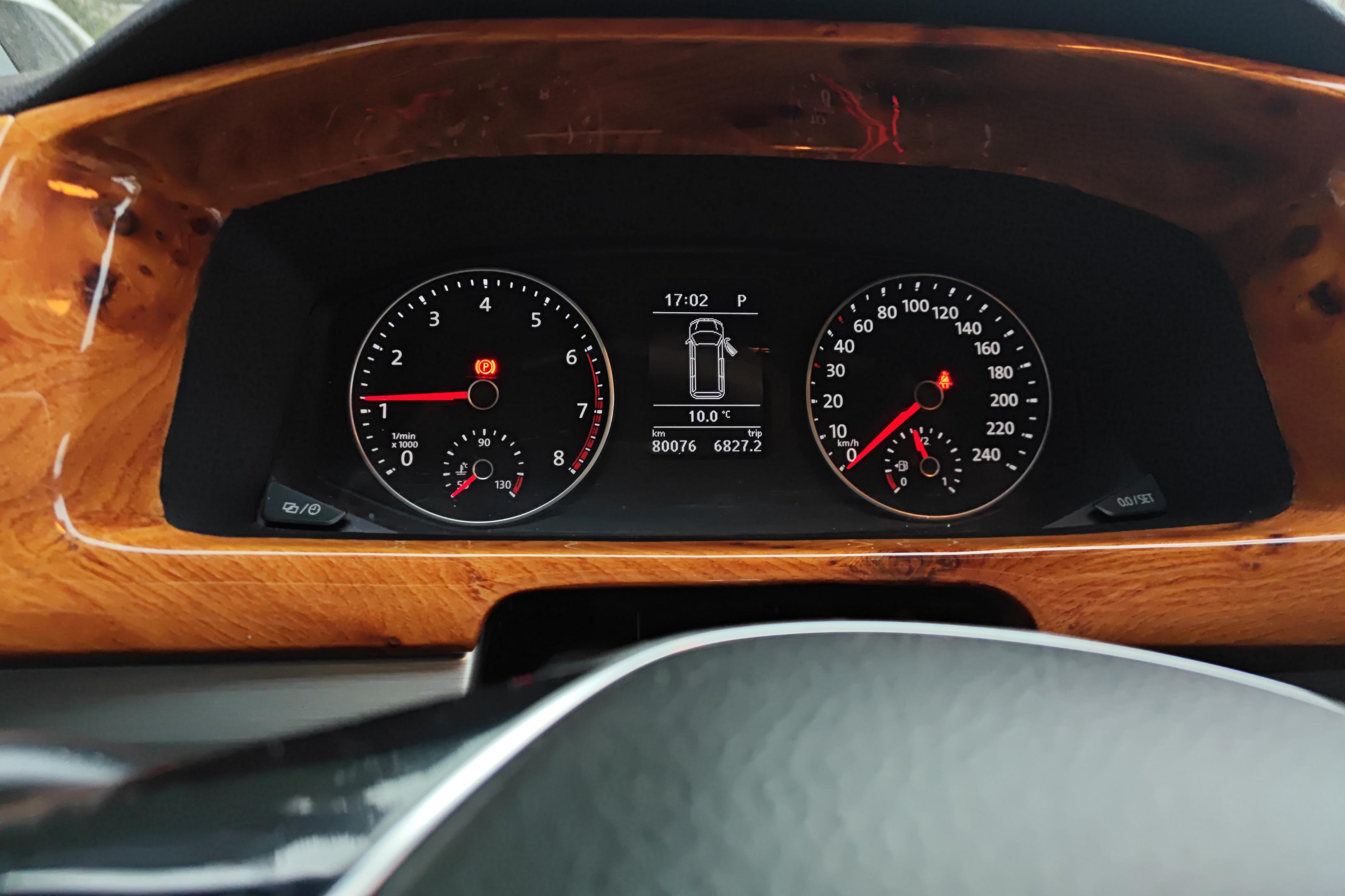 Volkswagen Caravelle 2019 car image #20