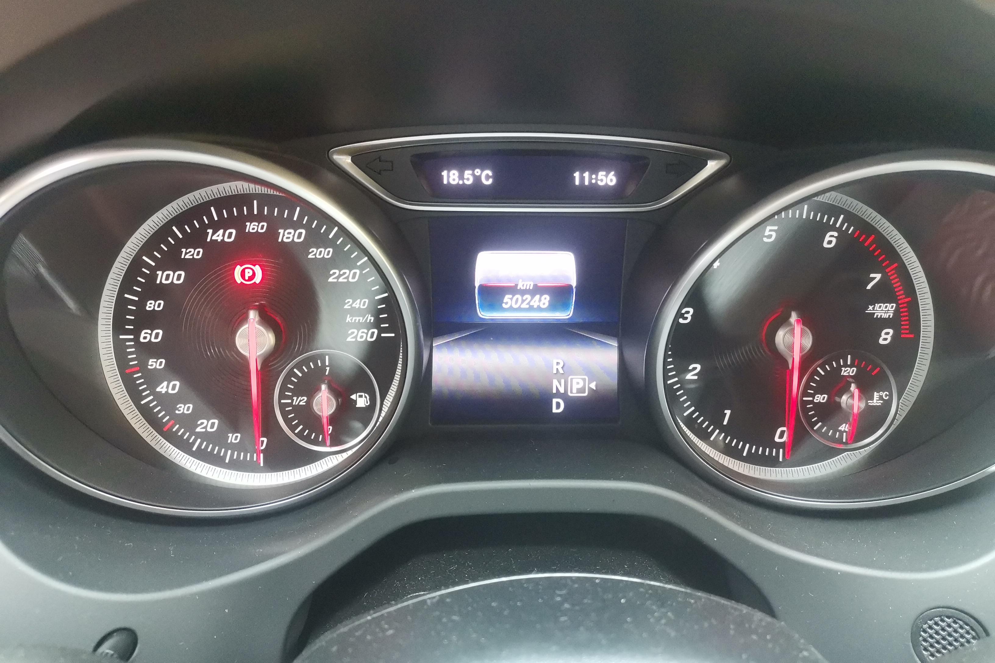 Mercedes-Benz CLA Class (Imported) 2017 #20 Mercedes-Benz CLA Class (Imported) 2017 car image #20