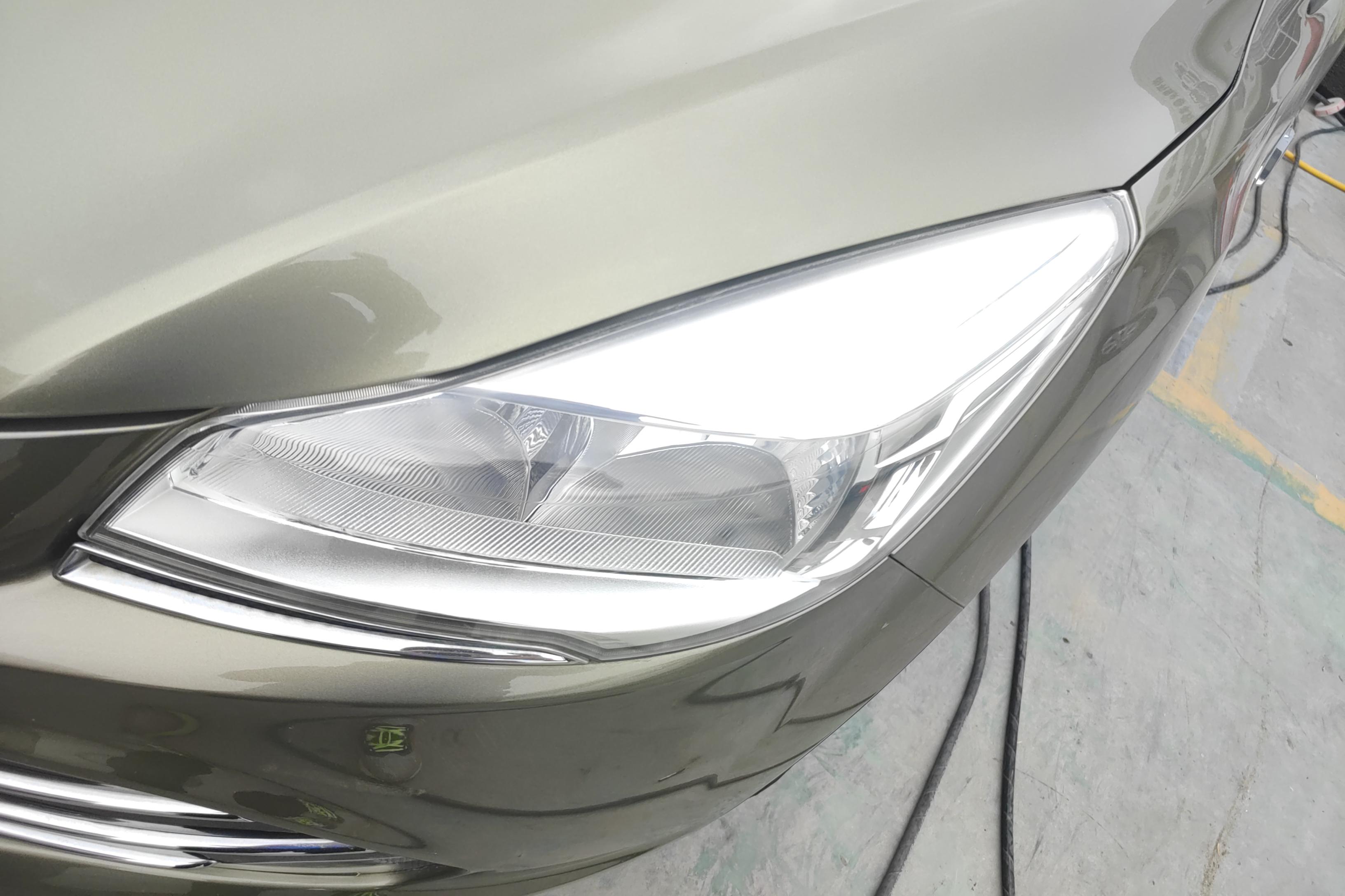 Ford Kuga 2015 imagem de carro #20