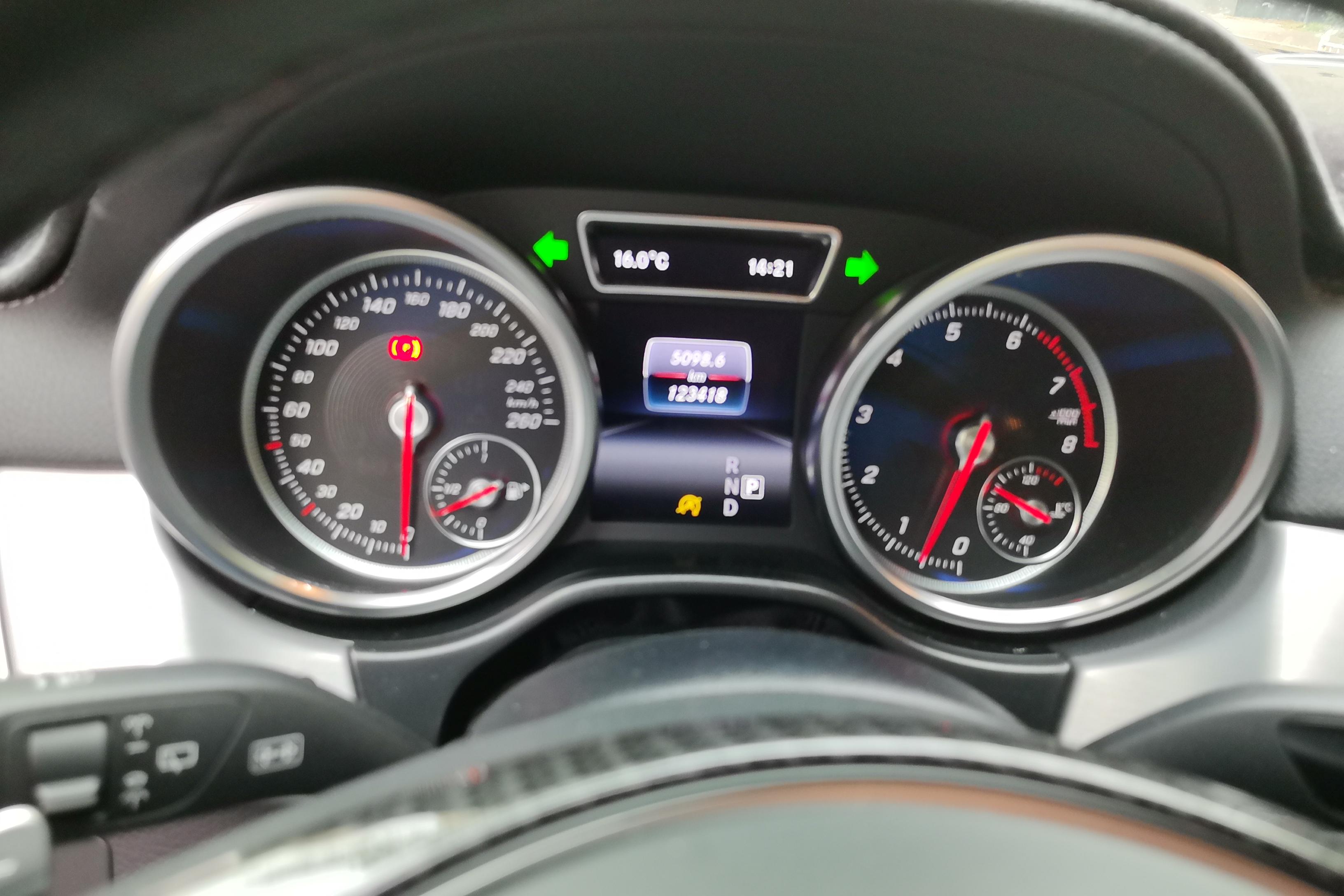 Mercedes-Benz GLS AMG 2016 car image #20