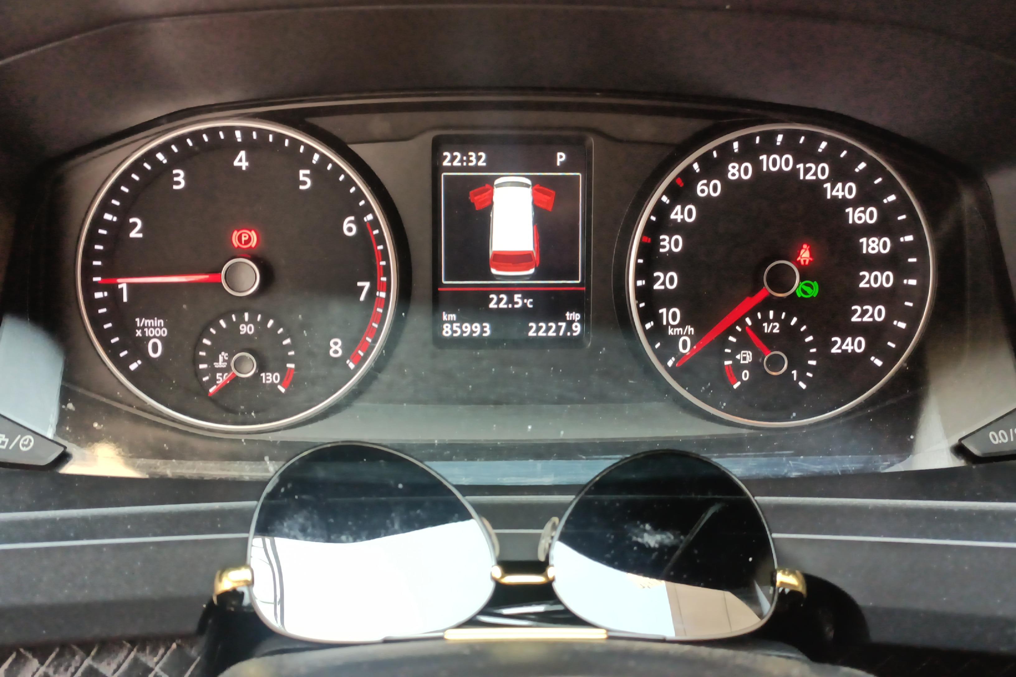 Volkswagen Caravelle 2019 #20 Volkswagen Caravelle 2019 car image #20