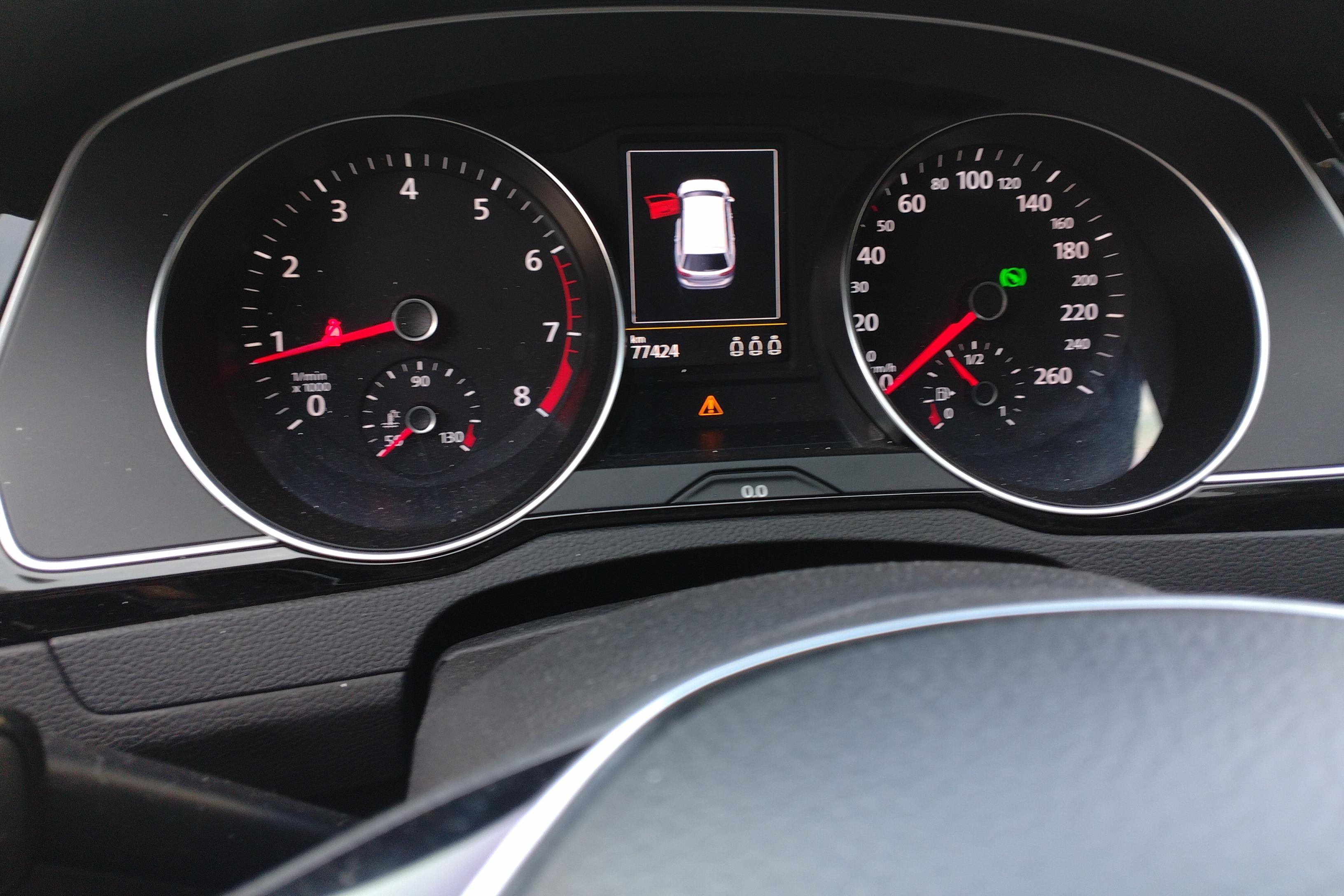 Volkswagen Passat Variant 2017 immagine di auto #20