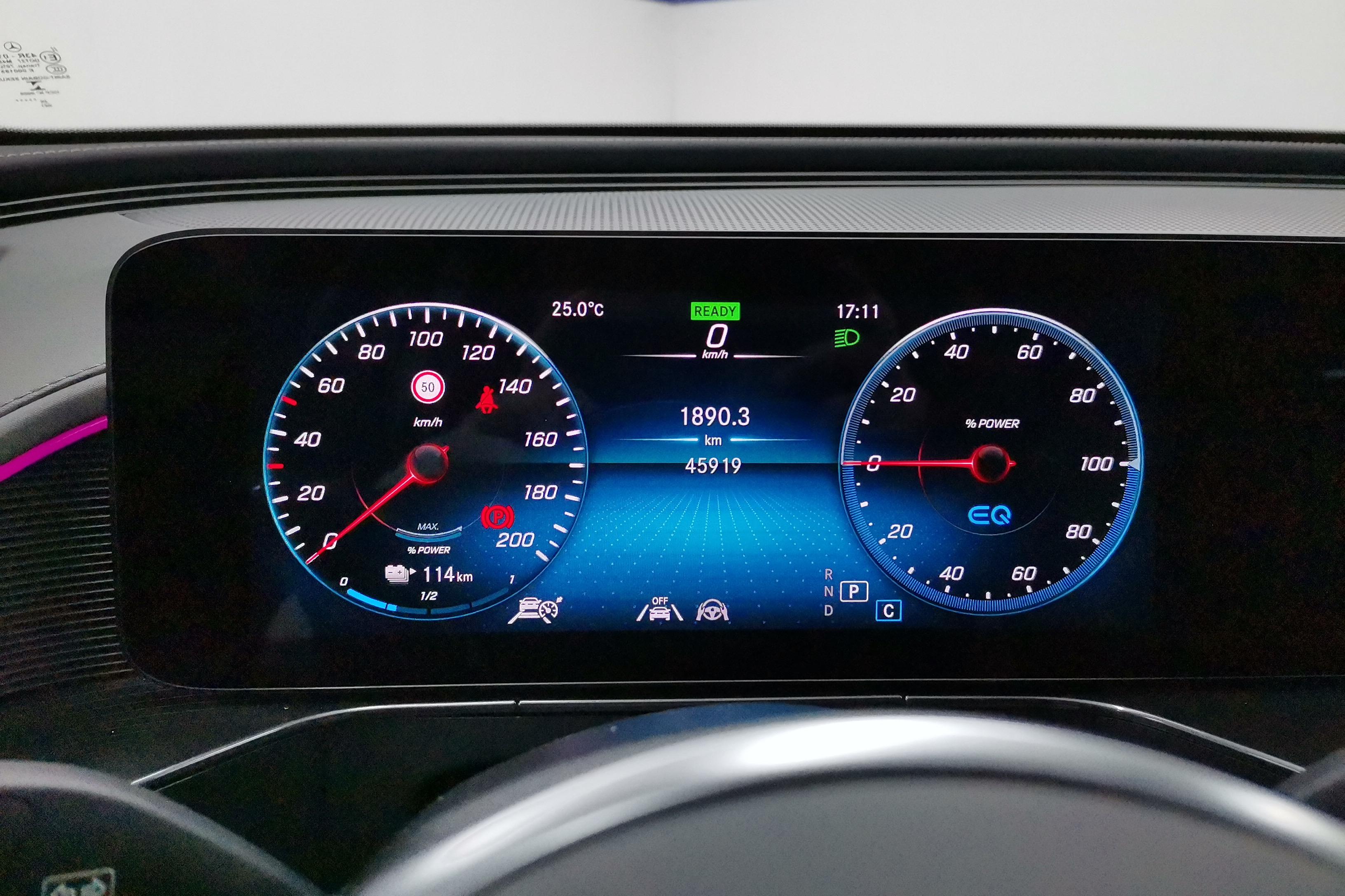 Mercedes-Benz EQC Class 2021 car image #20