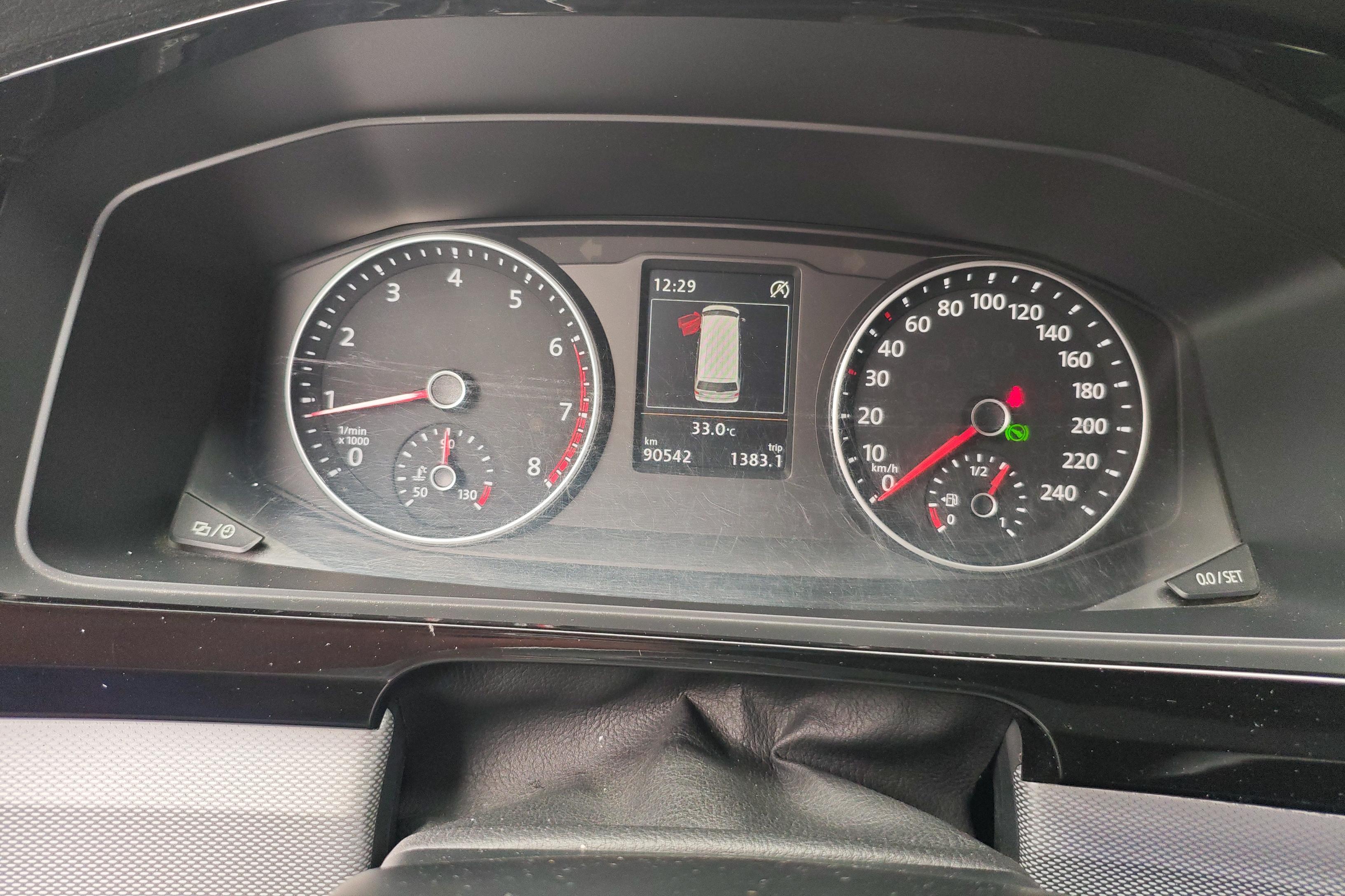 Volkswagen Multivan 2017 #20 Volkswagen Multivan 2017 imagem de carro #20