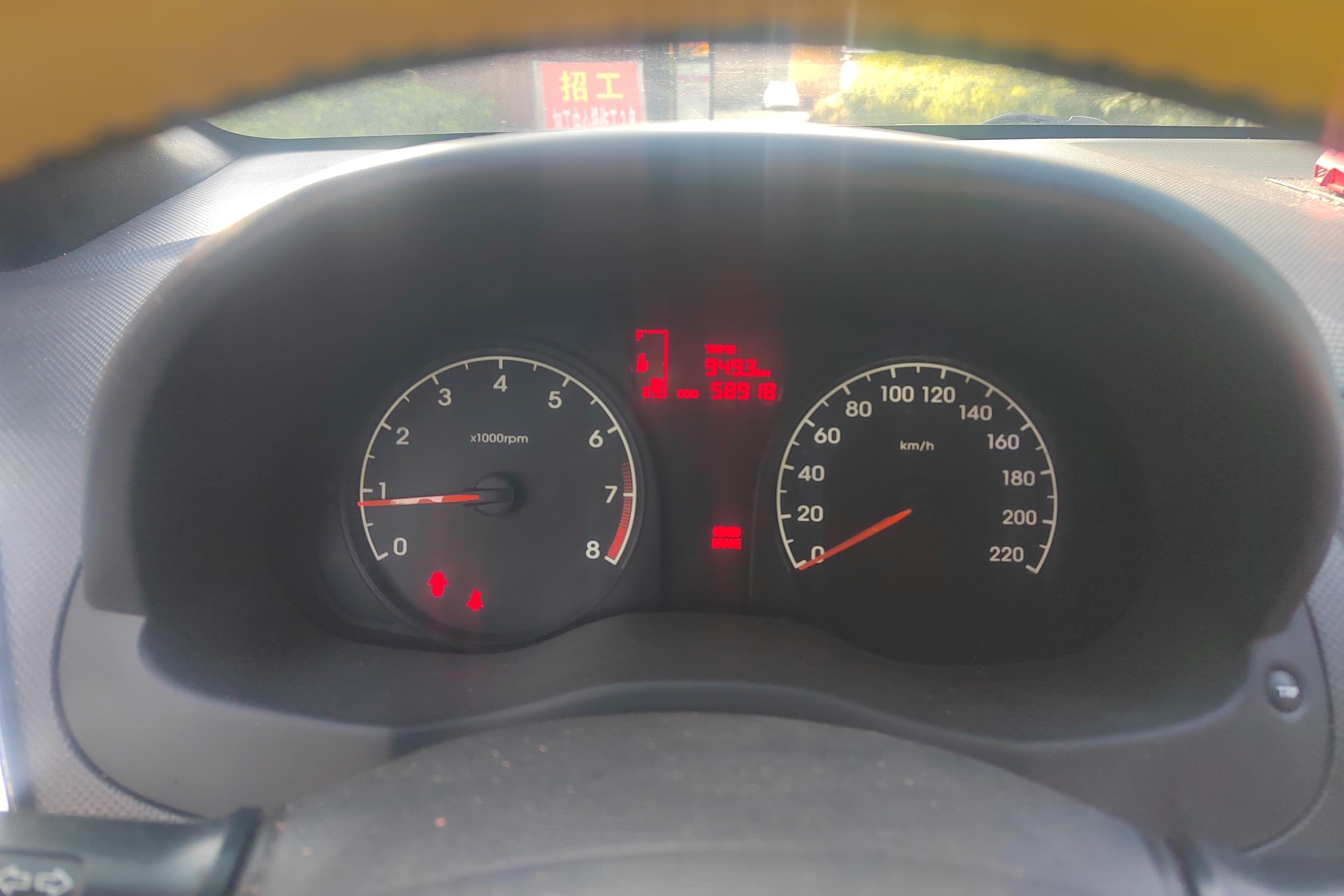 Hyundai Reina 2013 car image #20