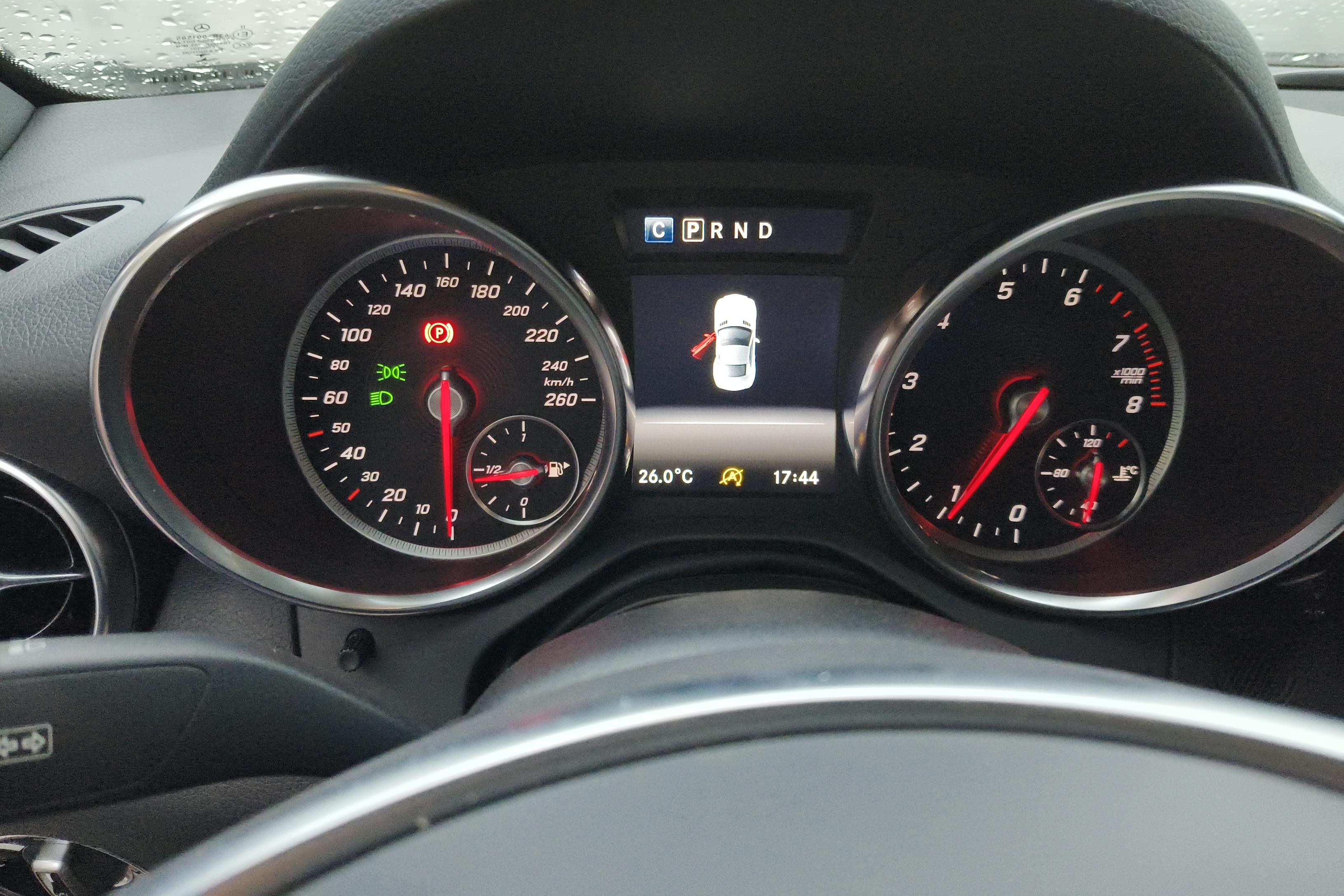 Mercedes-Benz SLC Class 2017 car image #20