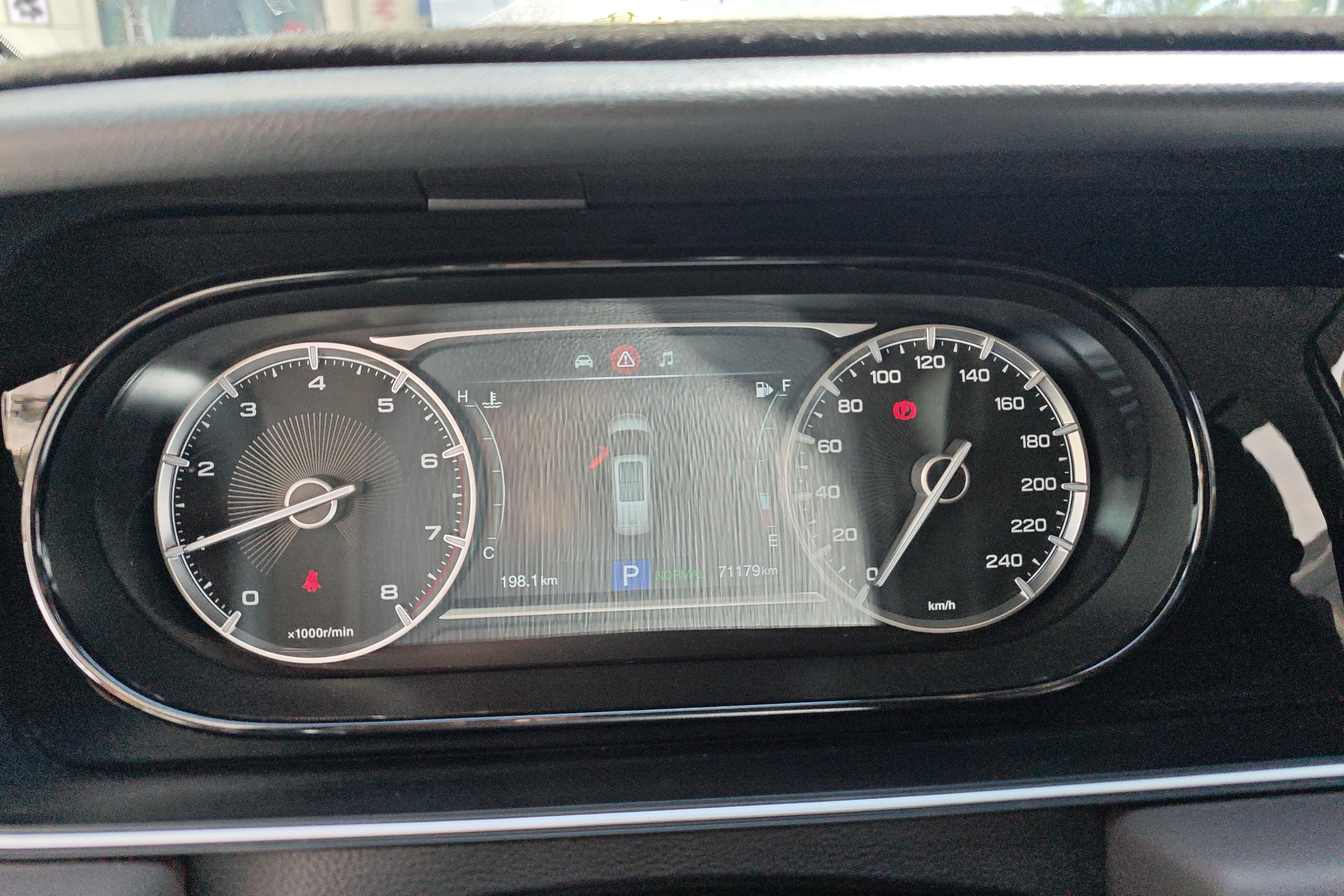 GAC Trumpchi M6 2019 car image #20