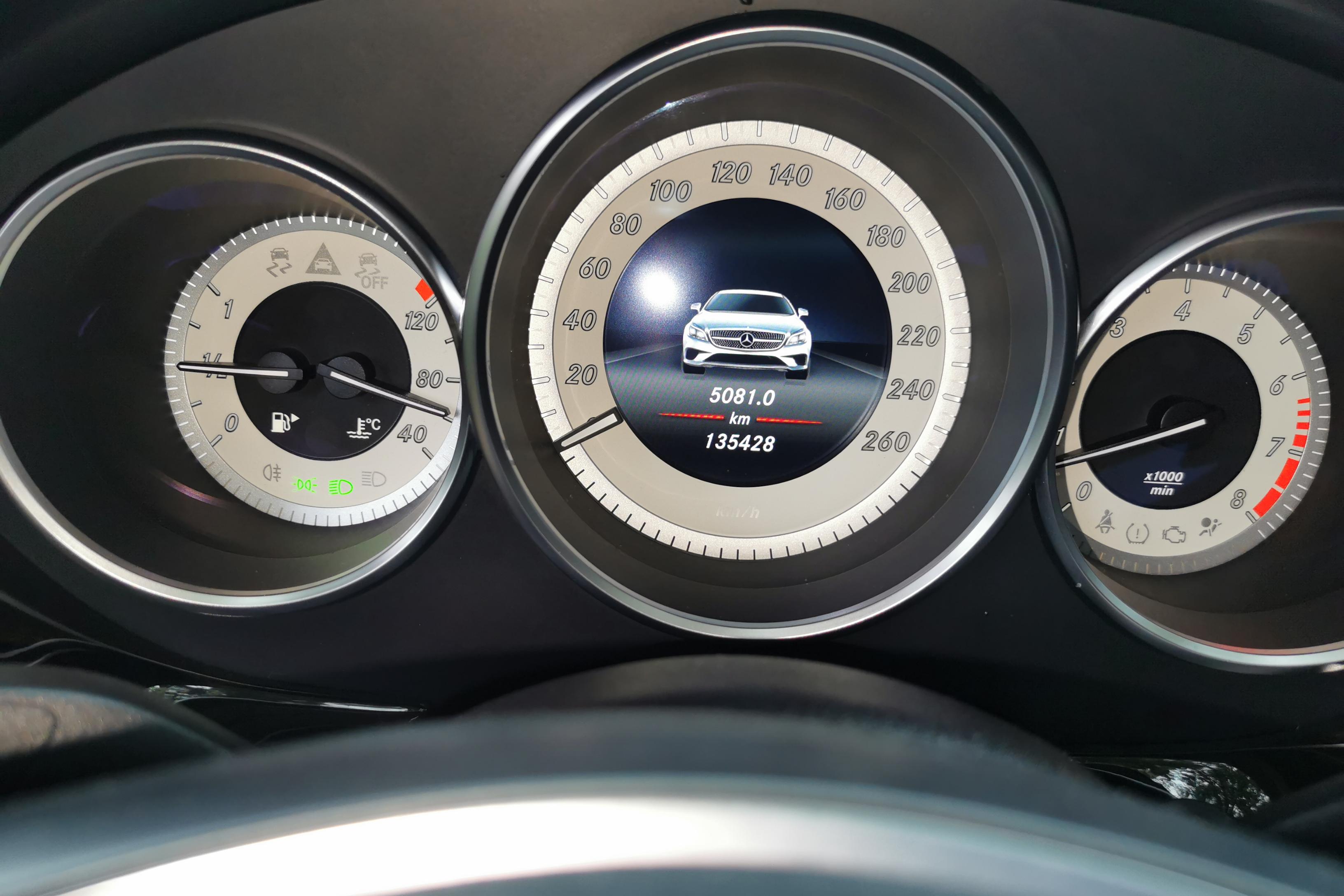 Mercedes-Benz CLS AMG 2015 car image #20