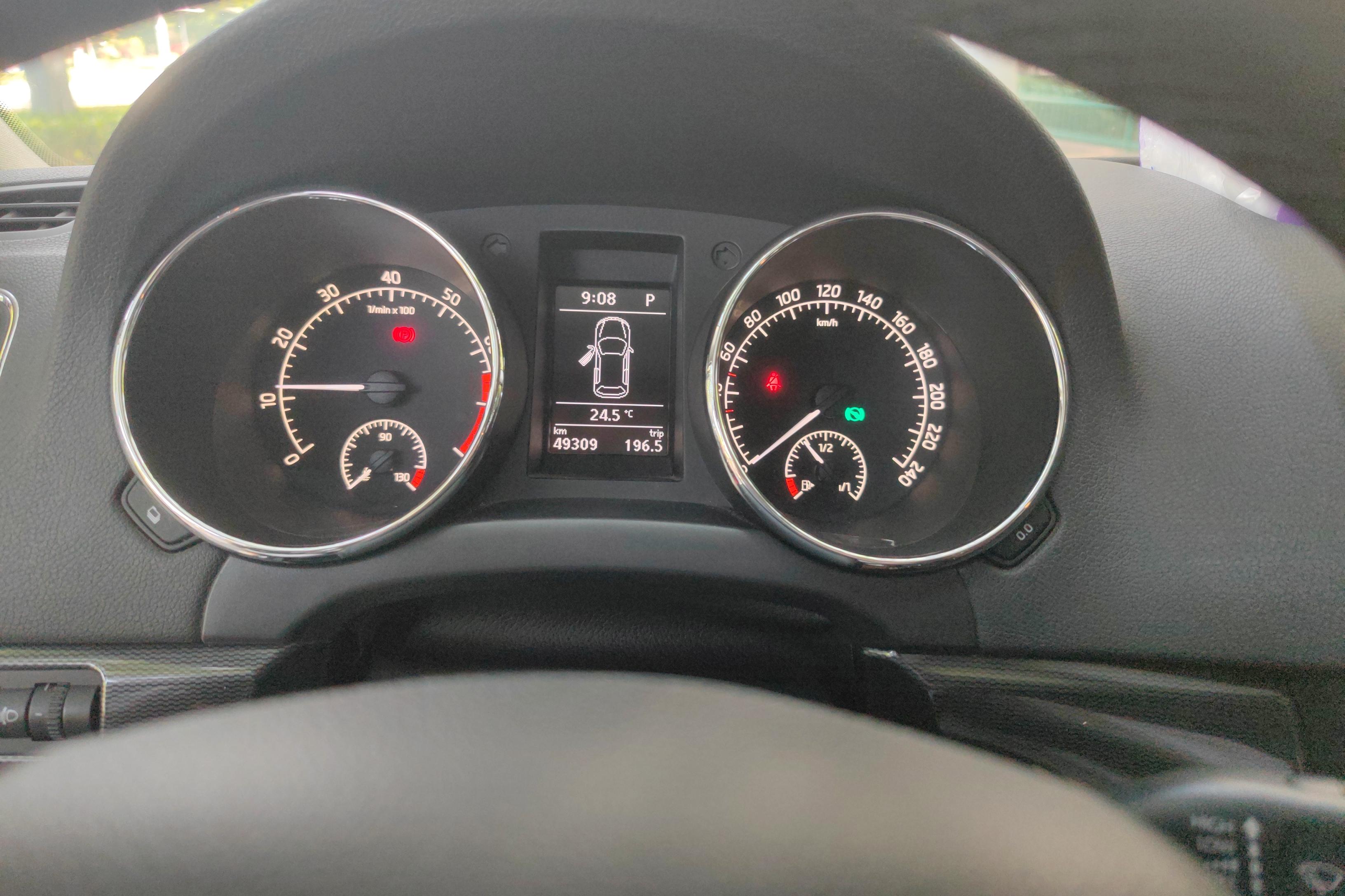 Skoda Yeti 2018 car image #20