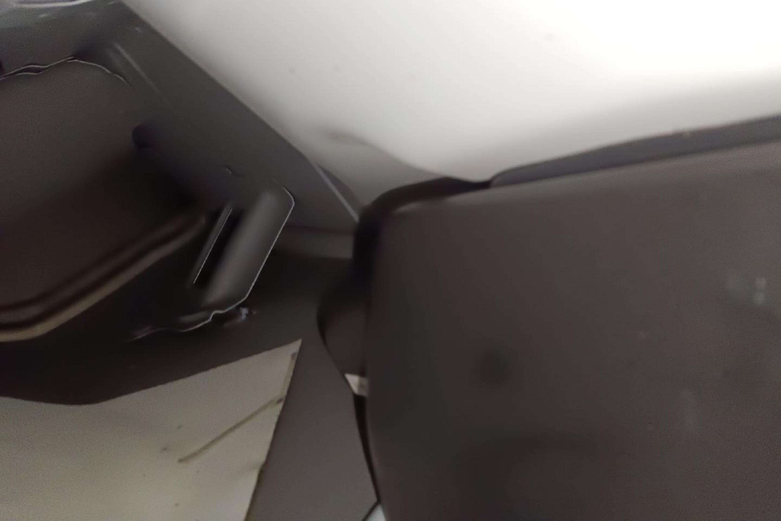 Roewe RX8 2018 изображение автомобиля #20